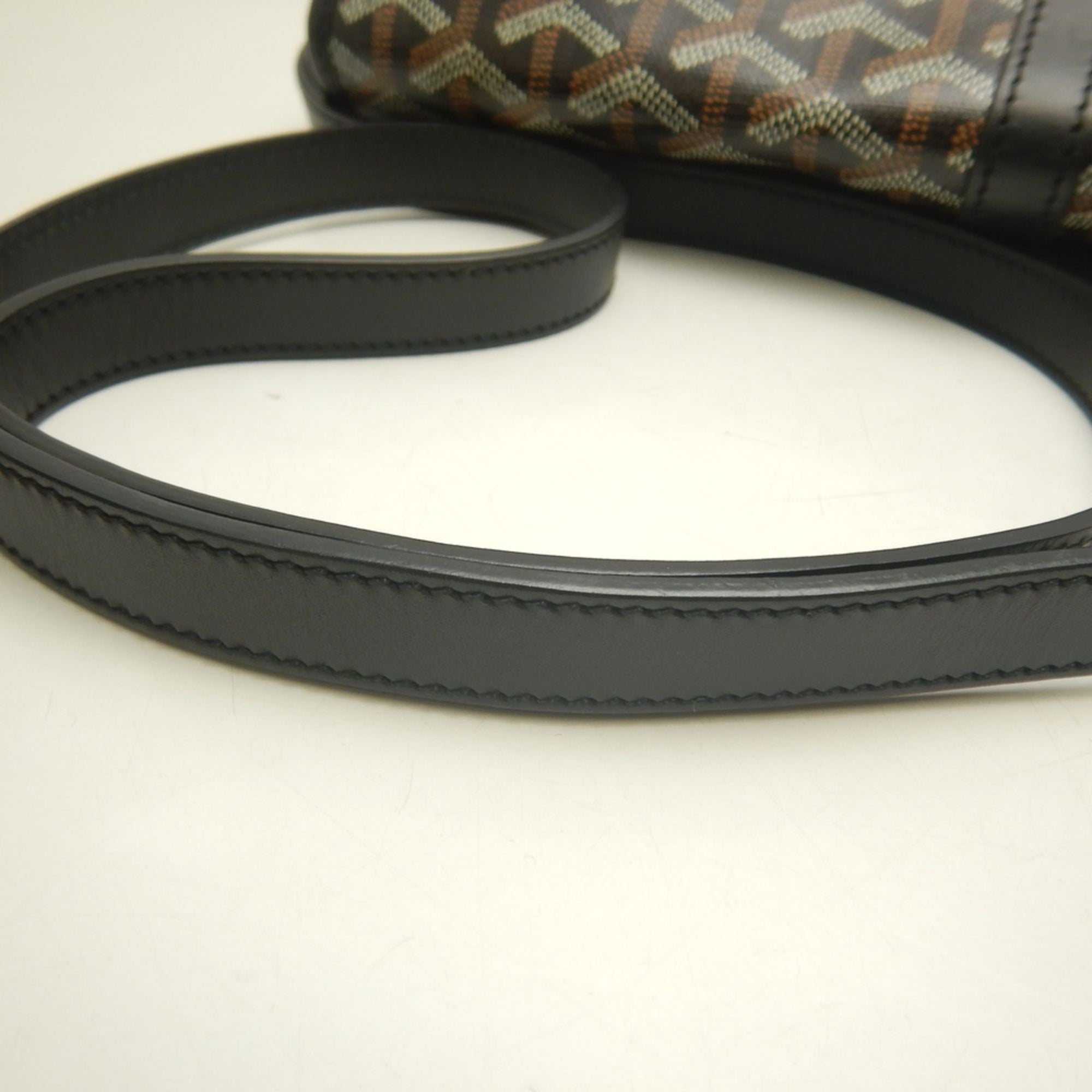 Goyard Black Coated Canvas Shoulder Bag (Pre-Owned)