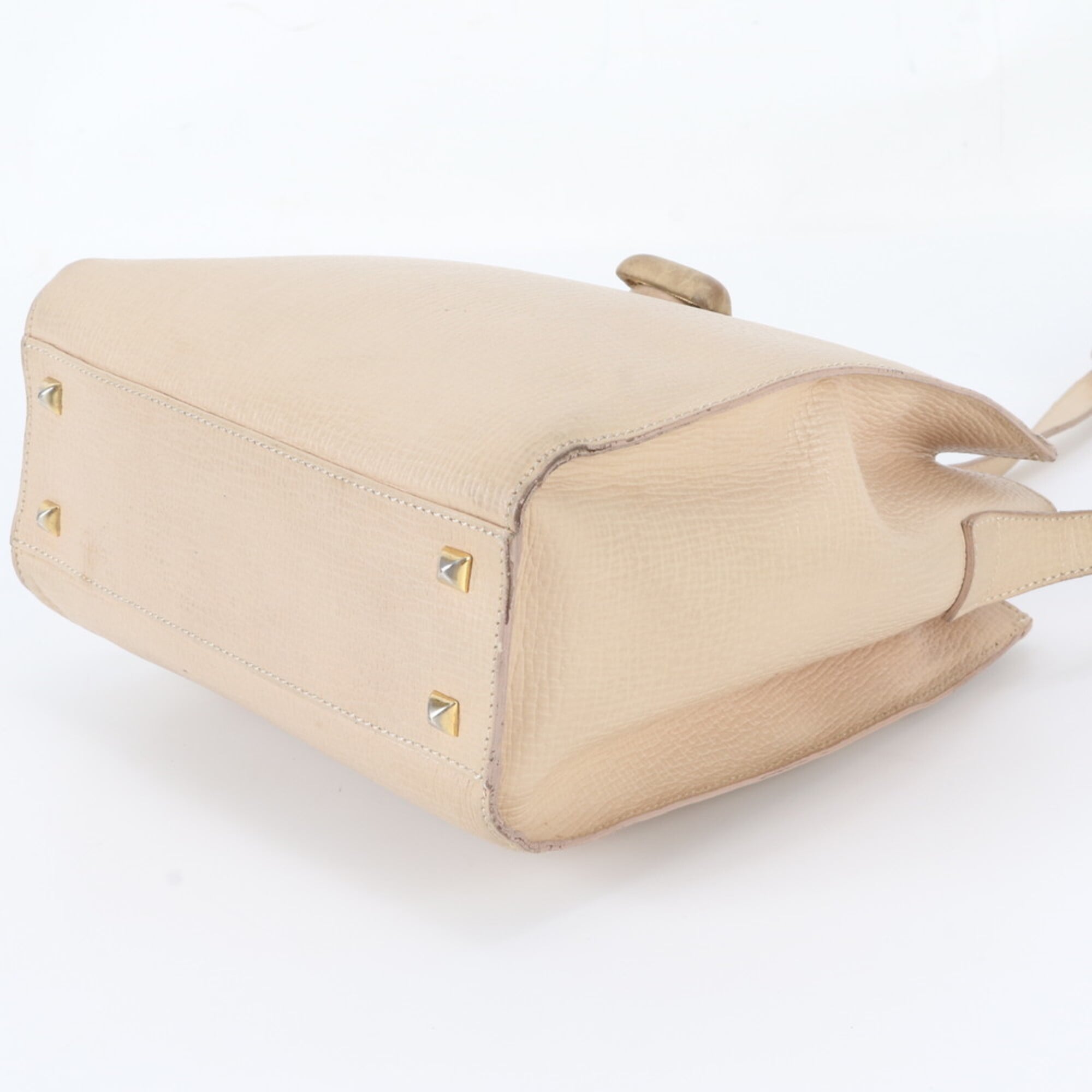 Loewe Beige Leather Shoulder Bag (Pre-Owned)