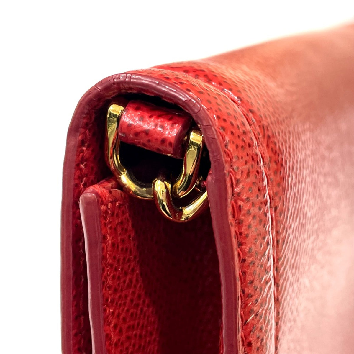 Salvatore Ferragamo Red Leather Shoulder Bag (Pre-Owned)
