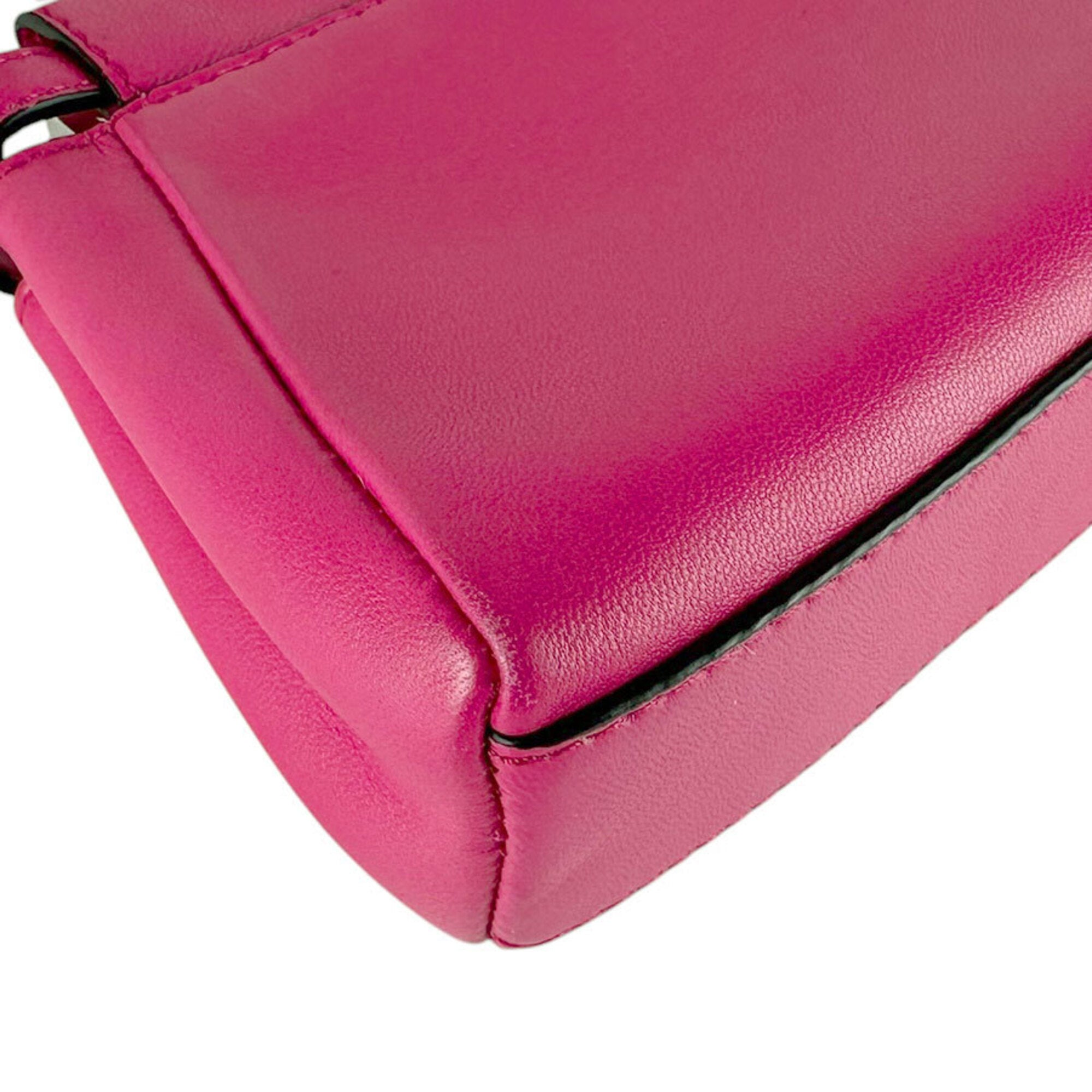 Fendi Pink Leather Shoulder Bag (Pre-Owned)
