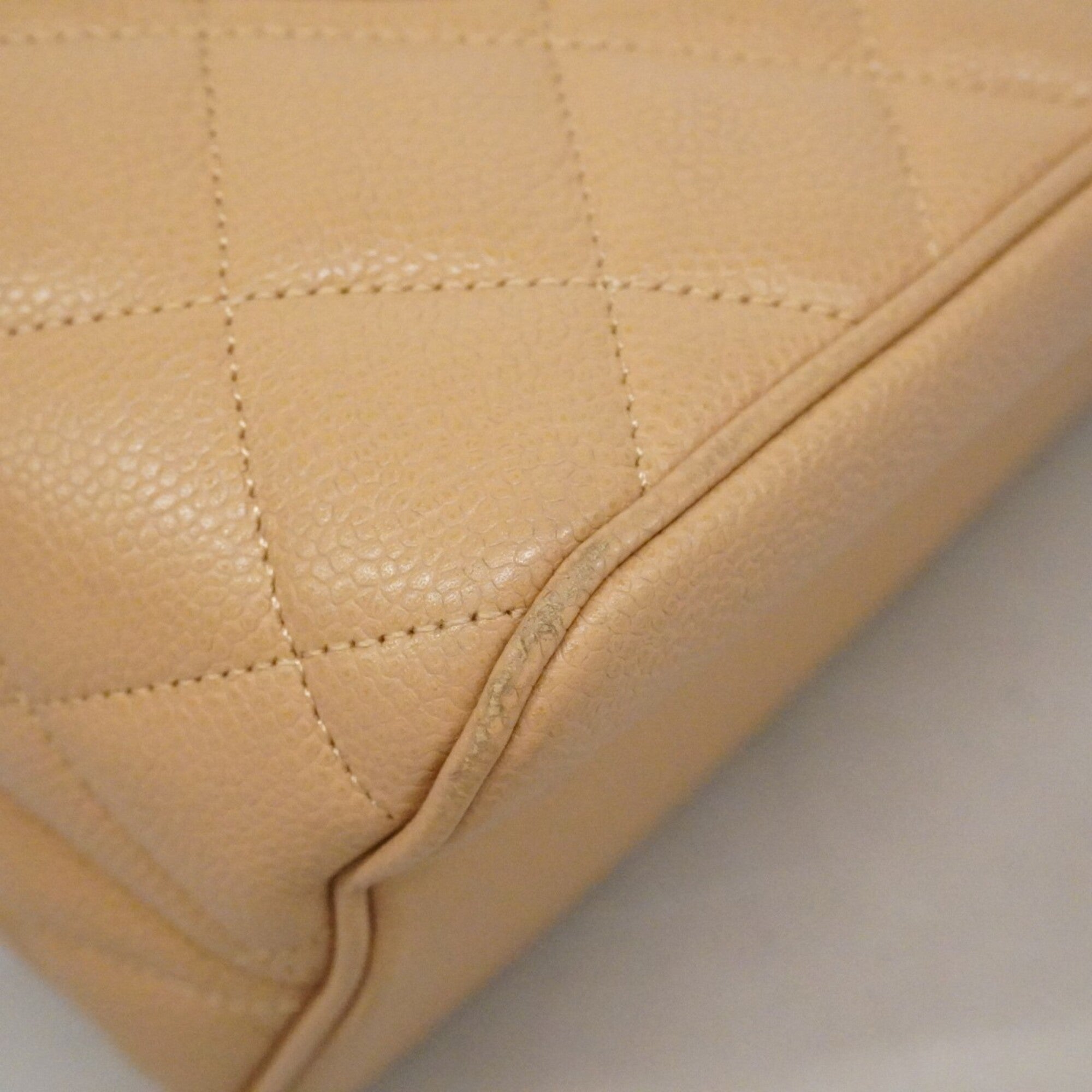 Chanel Beige Grained Calfskin Tote Bag (Pre-Owned)