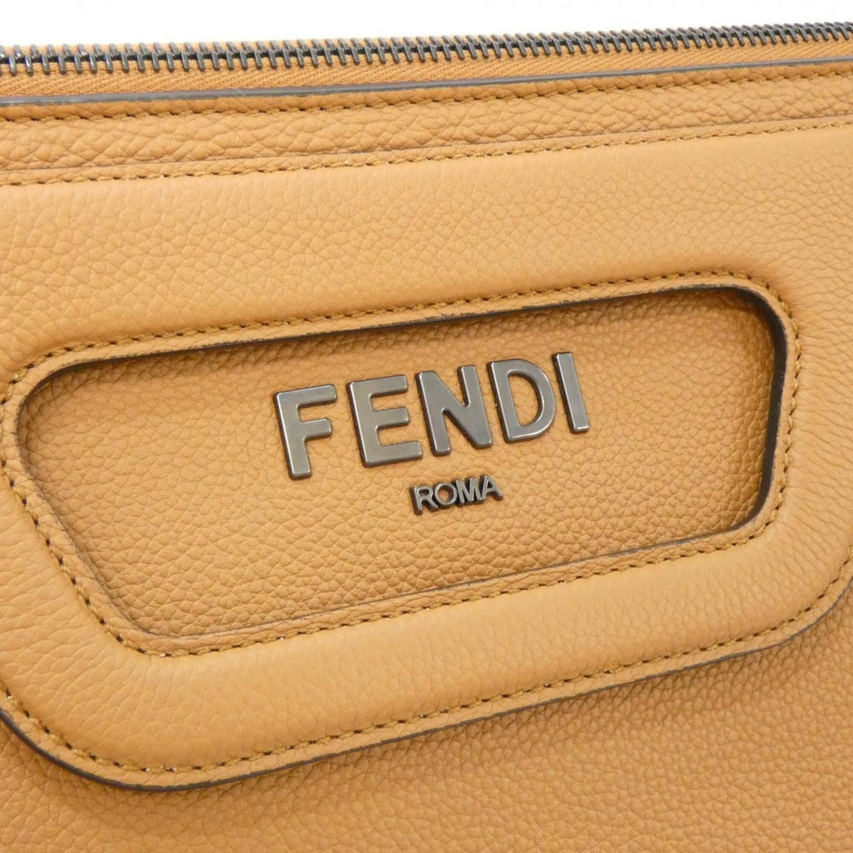 Fendi Brown Leather Handbag (Pre-Owned)