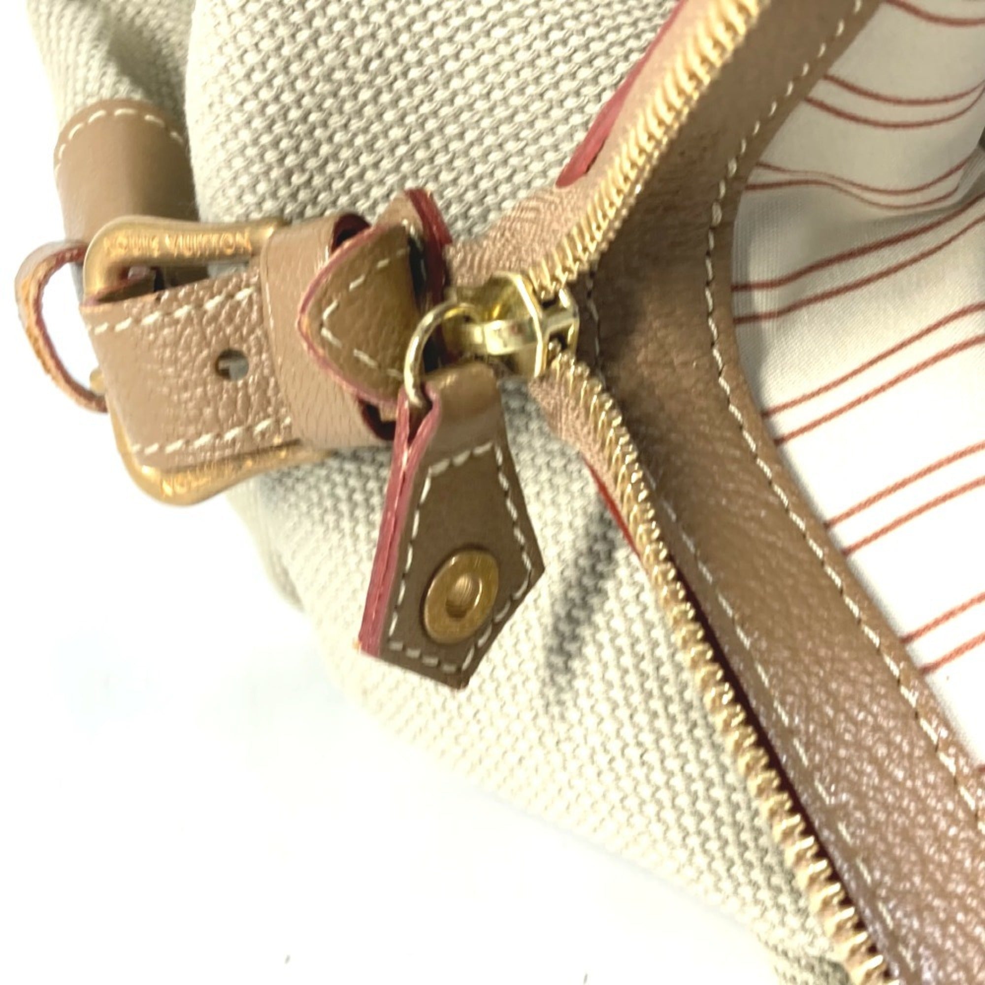 Louis Vuitton Beige Canvas Leather Handbag Shoulder Bag (Pre-Owned)