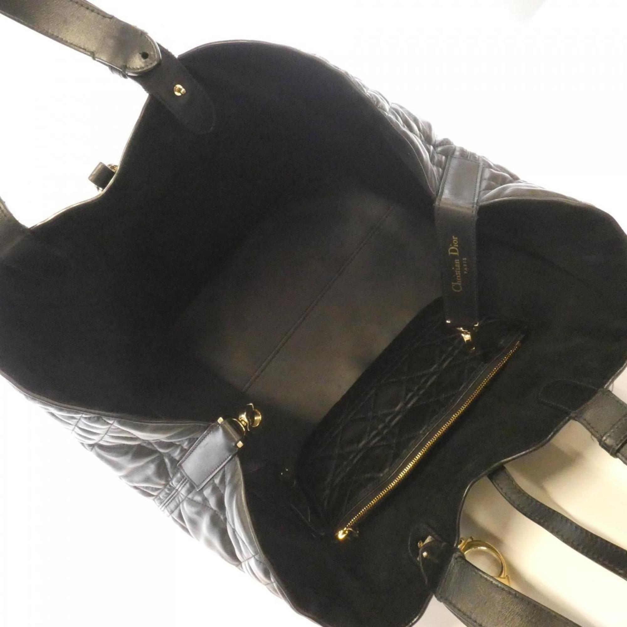 Christian Dior Black Leather Handbag (Pre-Owned)