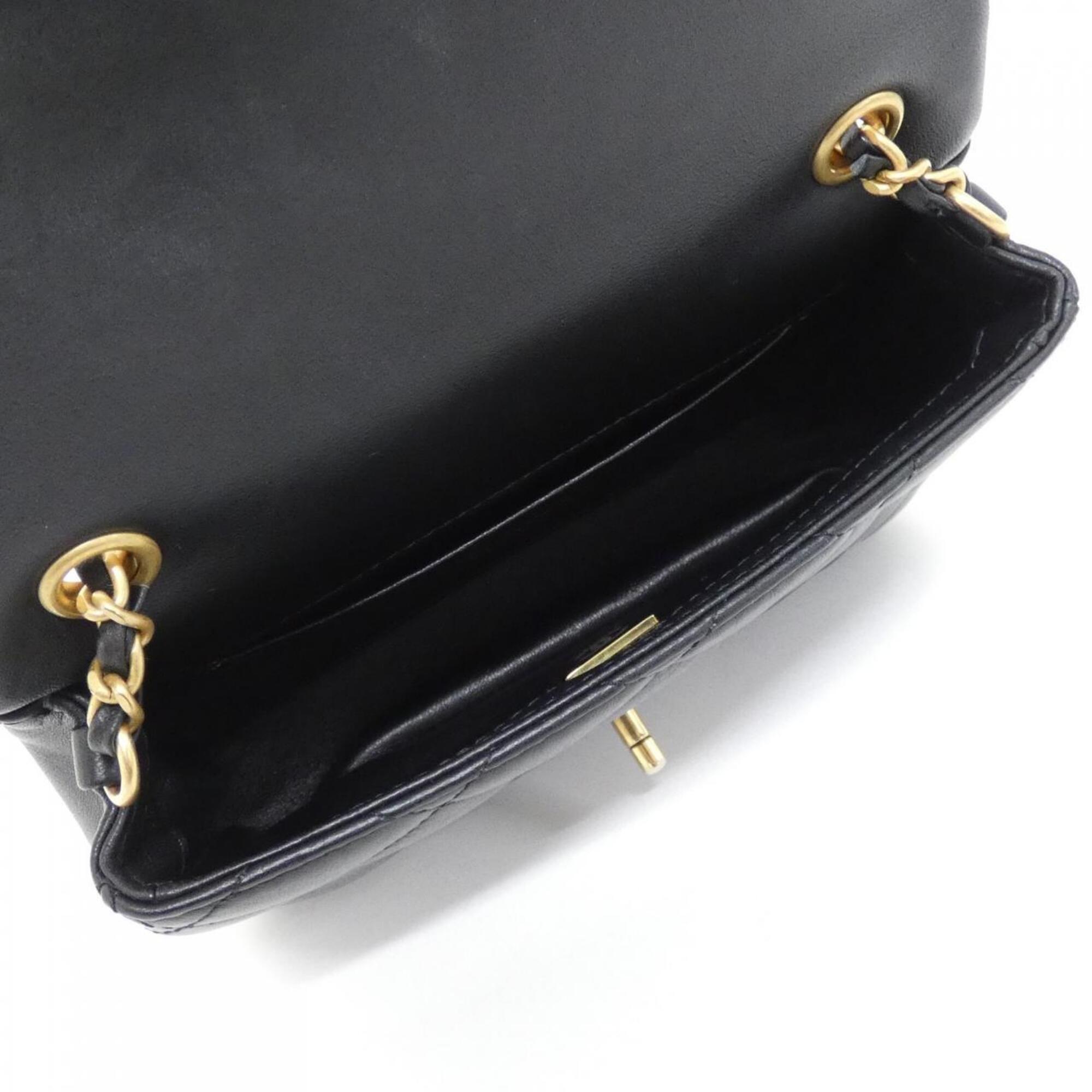 Chanel Black Leather Shoulder Bag (Pre-Owned)