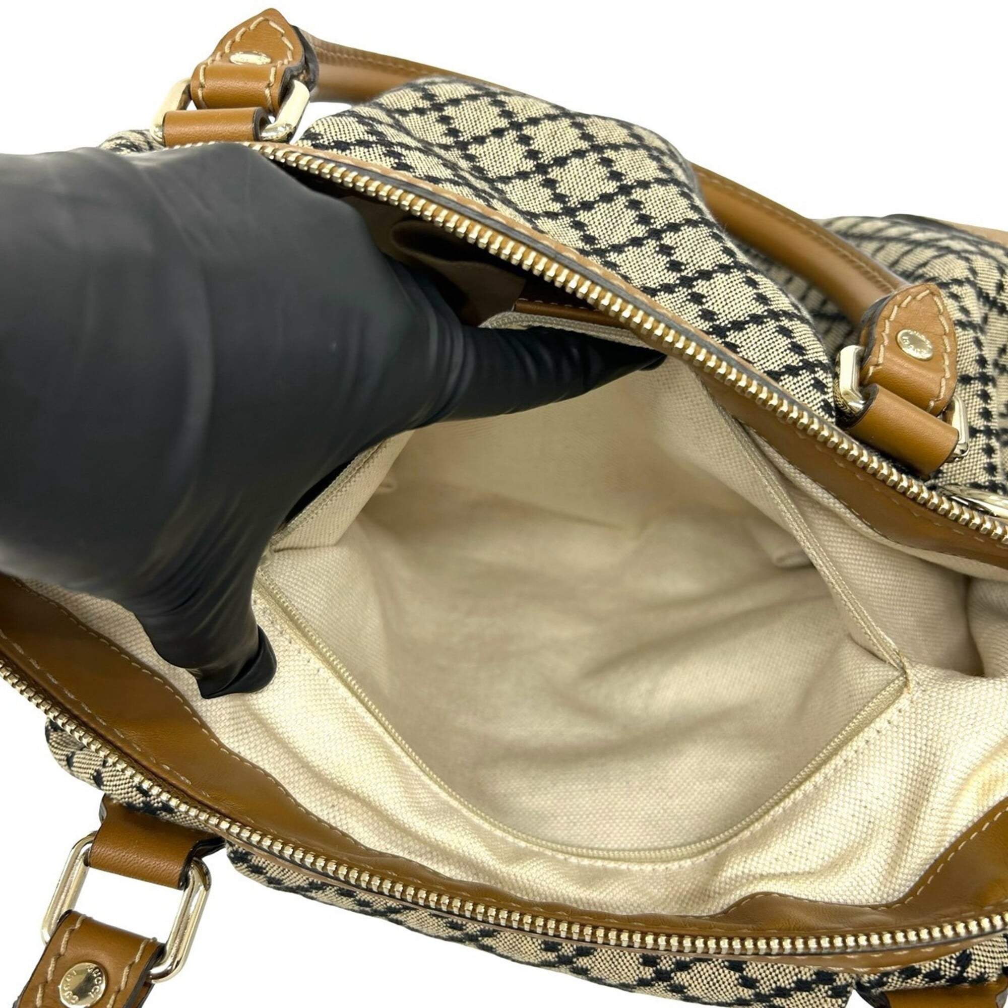 Gucci Beige Black Canvas Leather Handbag Shoulder Bag (Pre-Owned)
