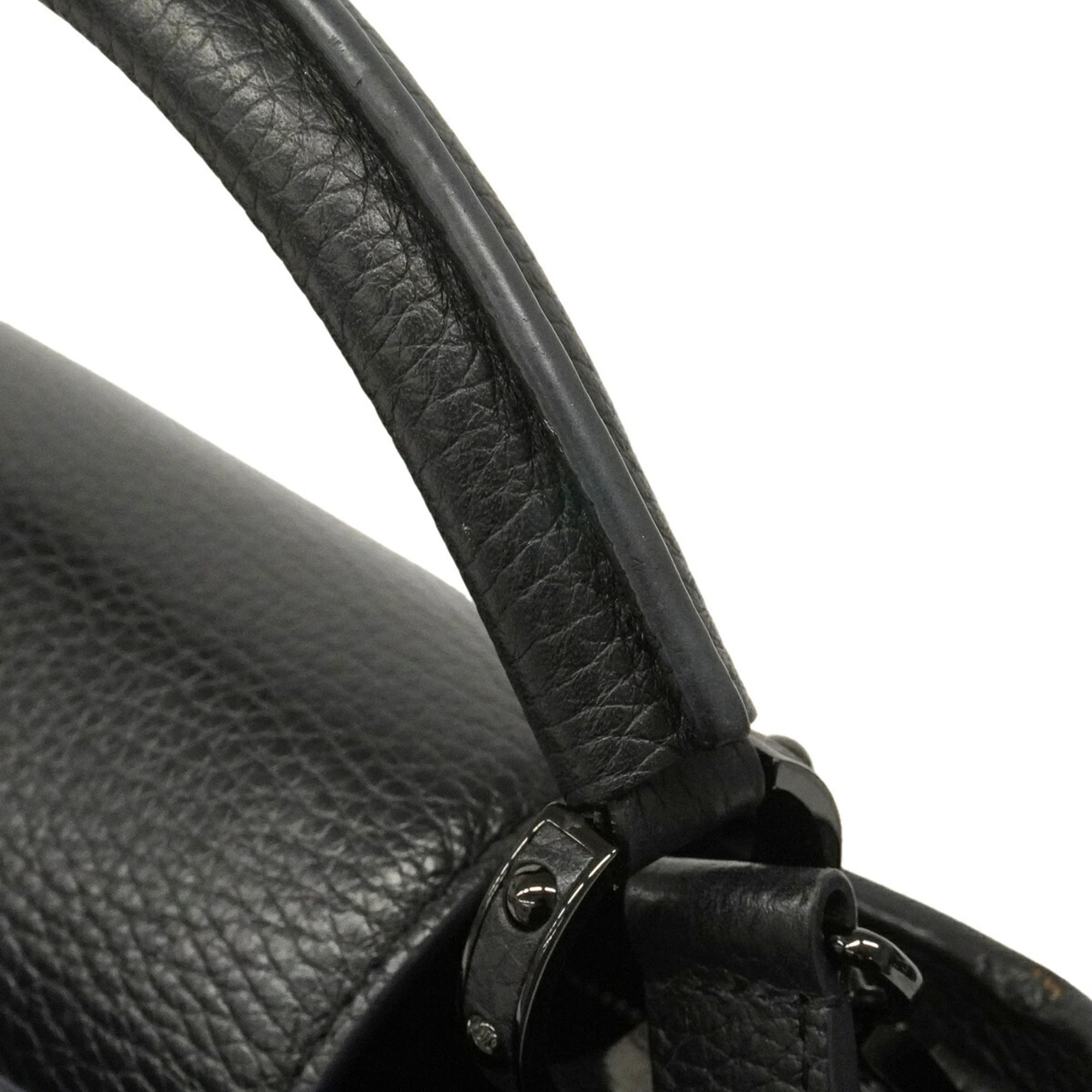 Louis Vuitton Noir Handbag (Pre-Owned)