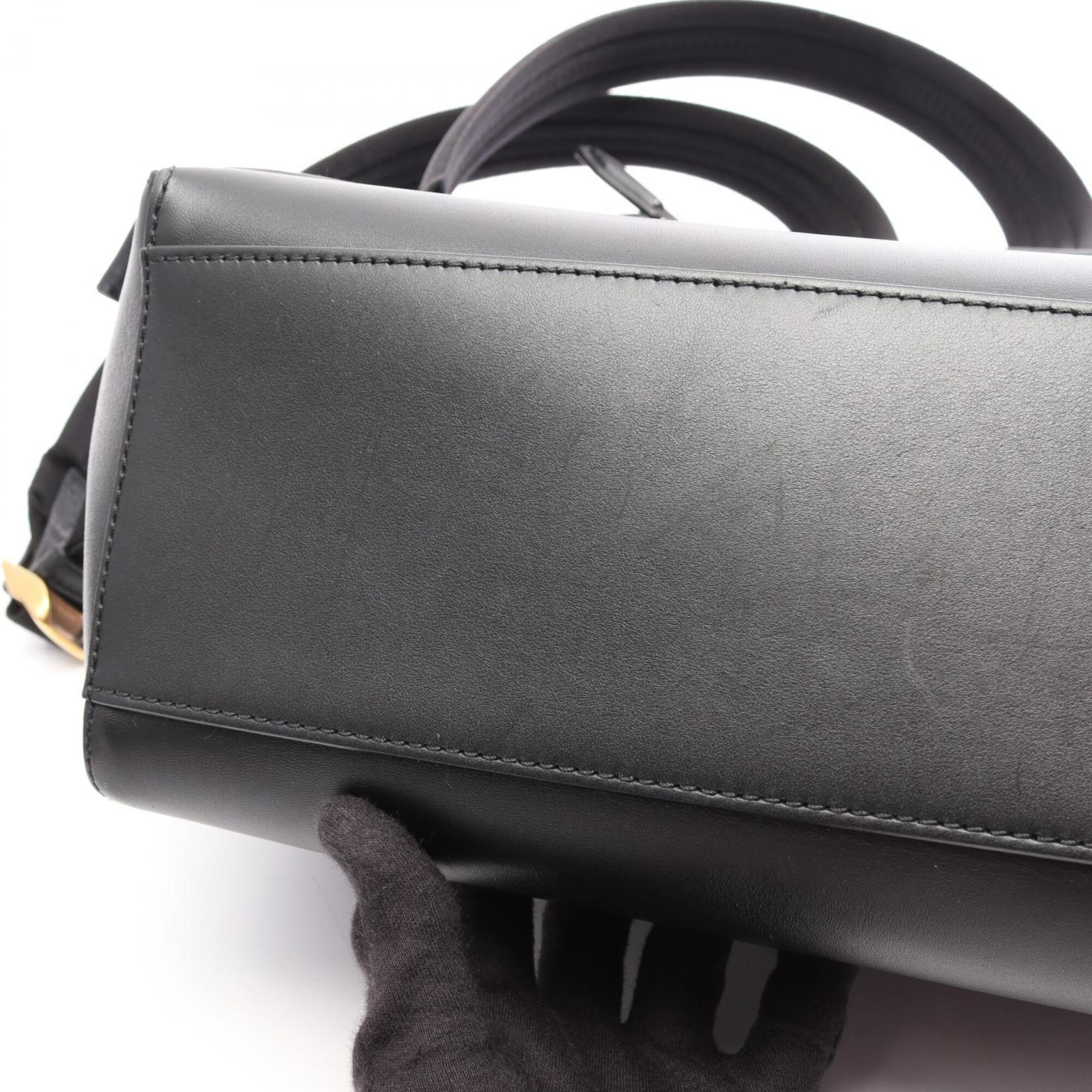 Salvatore Ferragamo Black Leather Backpack Handbag (Pre-Owned)