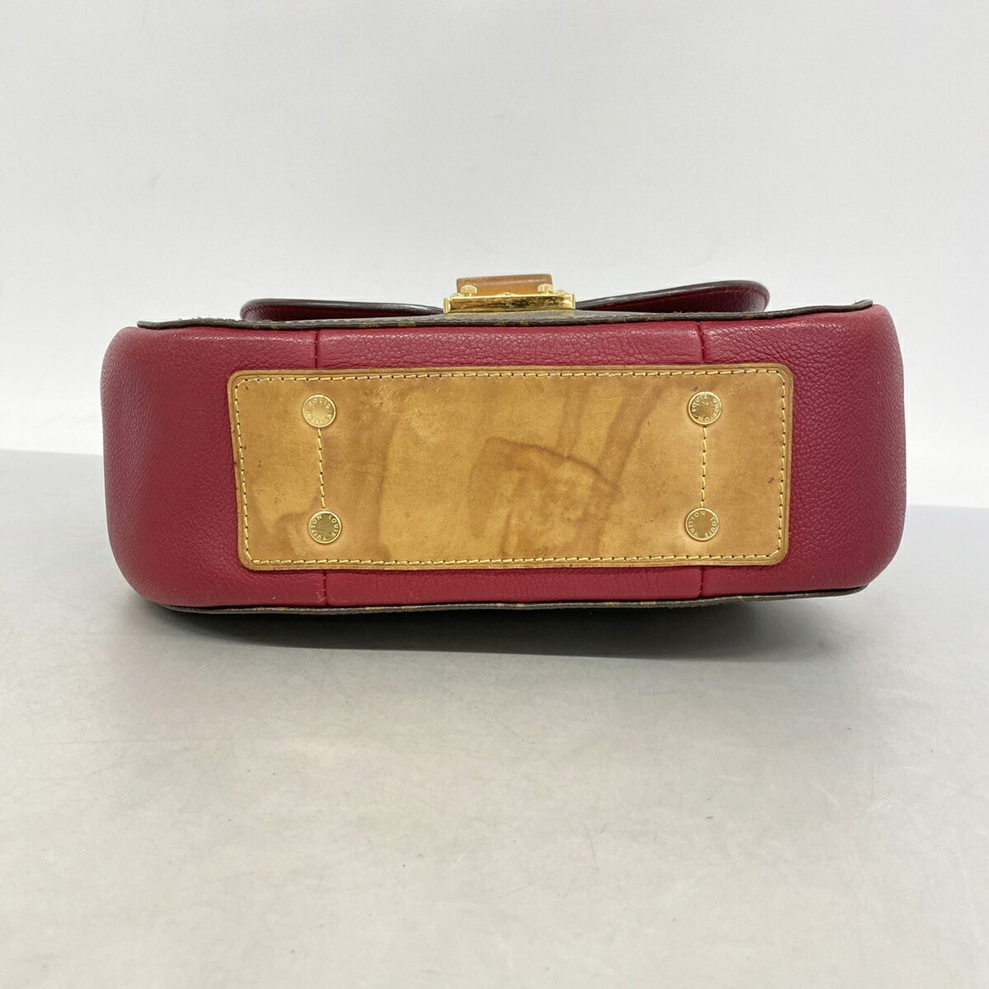 Louis Vuitton Rouge Handbag (Pre-Owned)