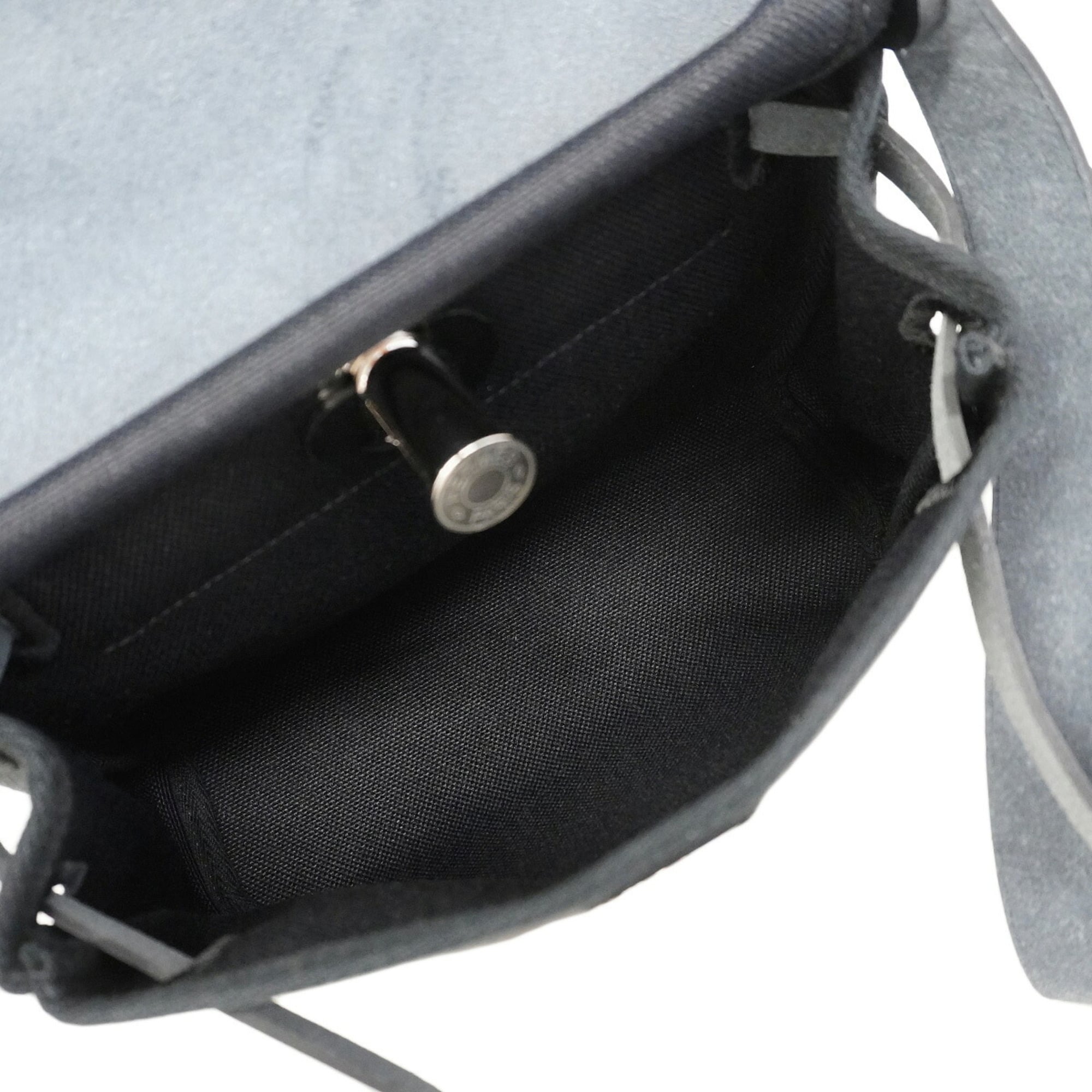 Hermes Black Shoulder Bag (Pre-Owned)