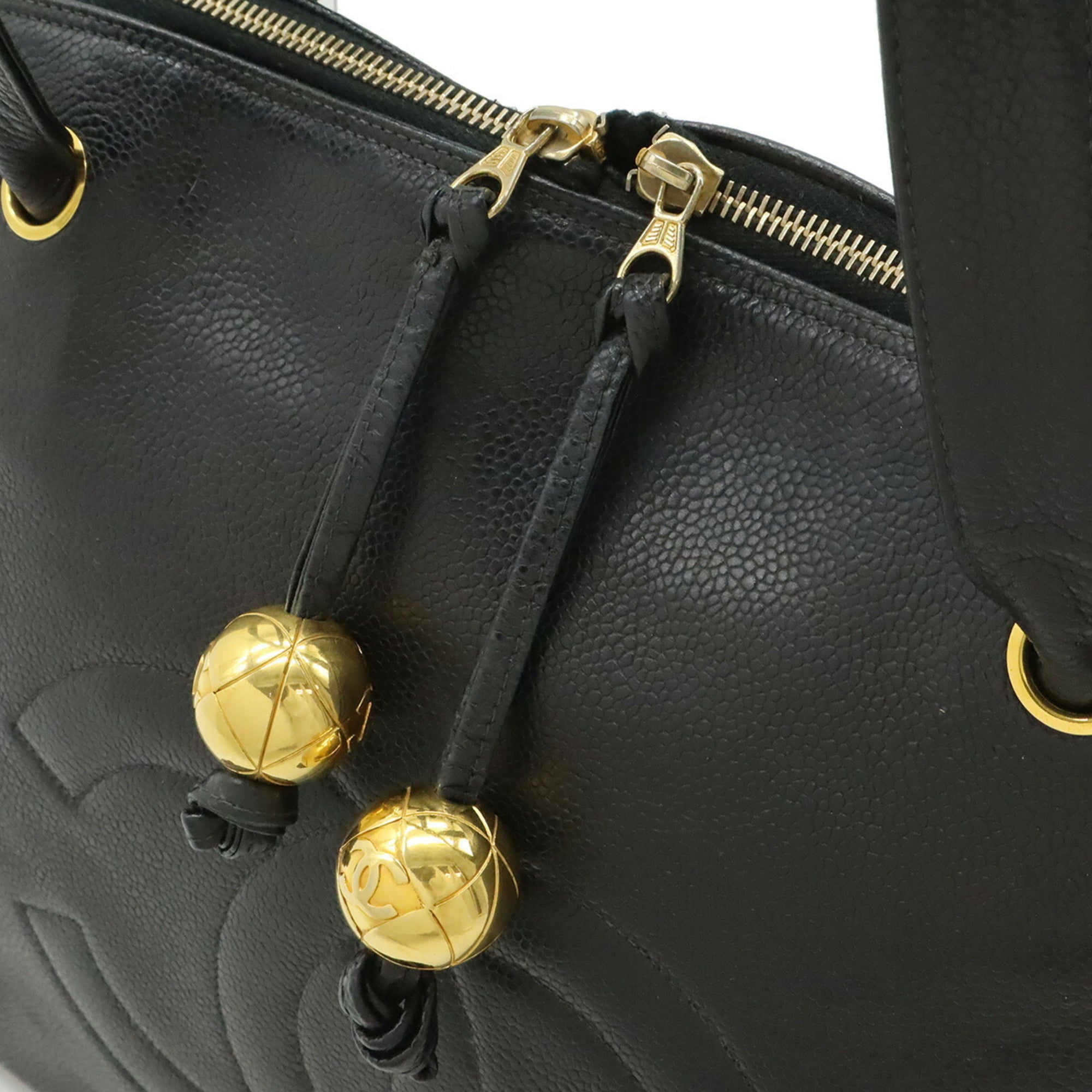Chanel Black Grained Calfskin Shoulder Bag Tote Bag (Pre-Owned)