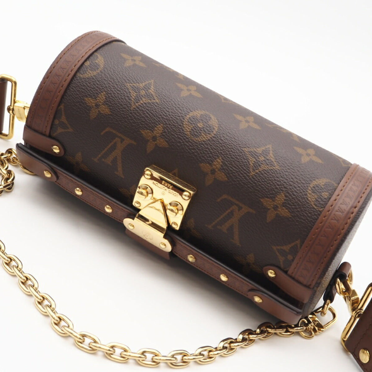 Louis Vuitton Brown Monogram Monogram Shoulder Bag (Pre-Owned)