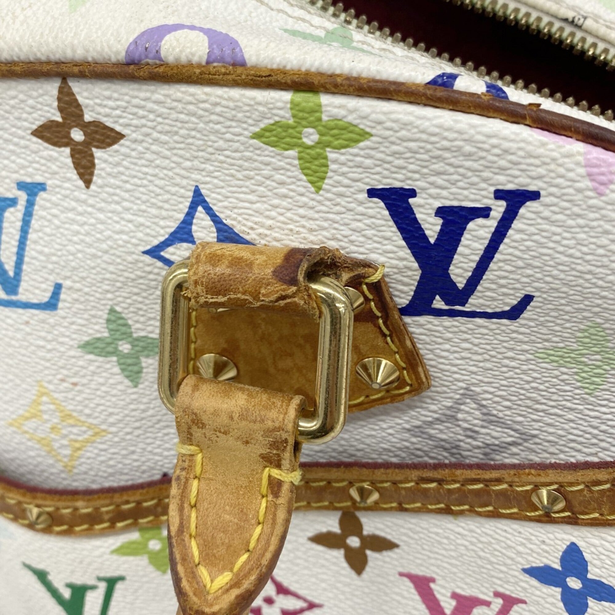 Louis Vuitton Blanc Handbag (Pre-Owned)