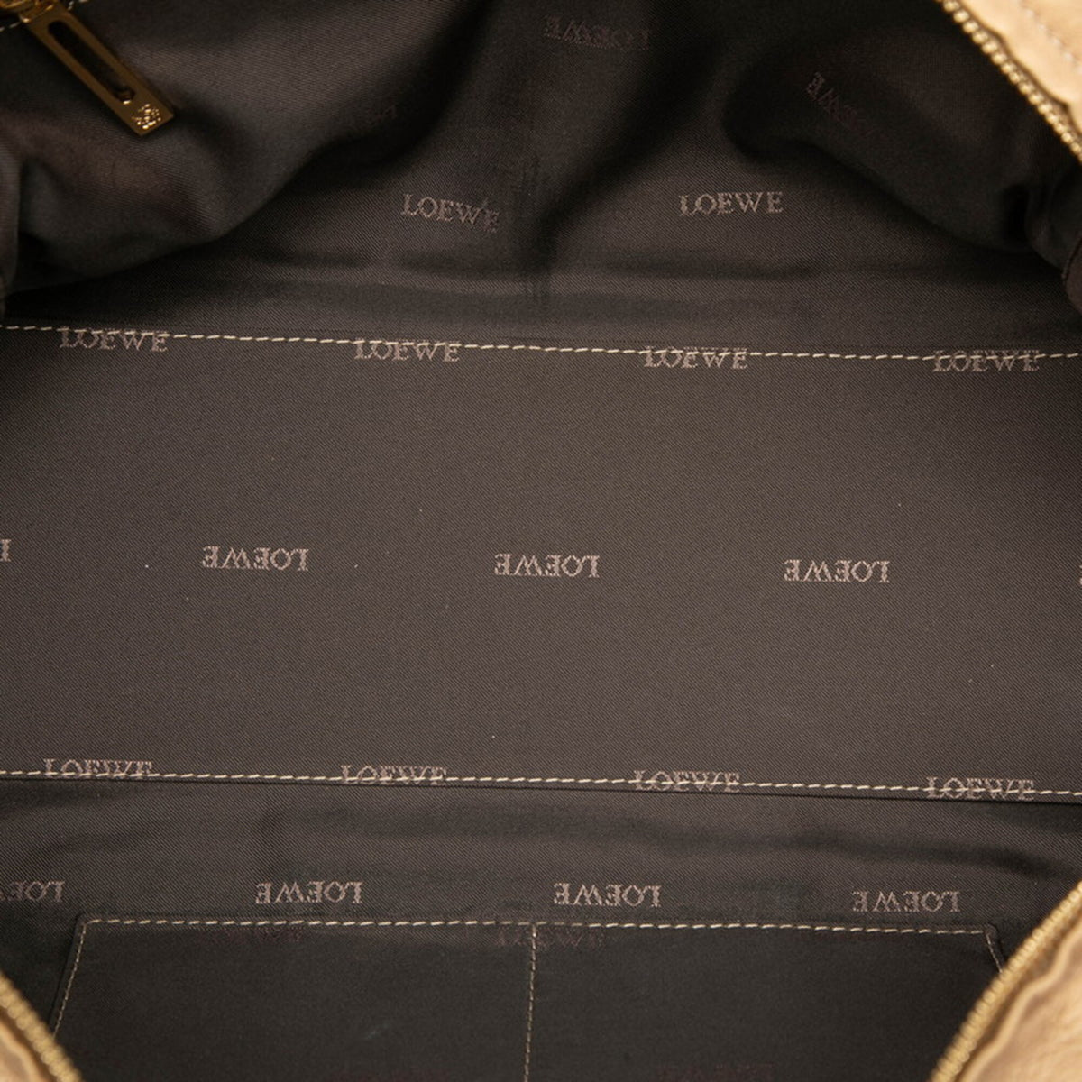 Loewe Amazona Gold Leather Handbag (Pre-Owned)