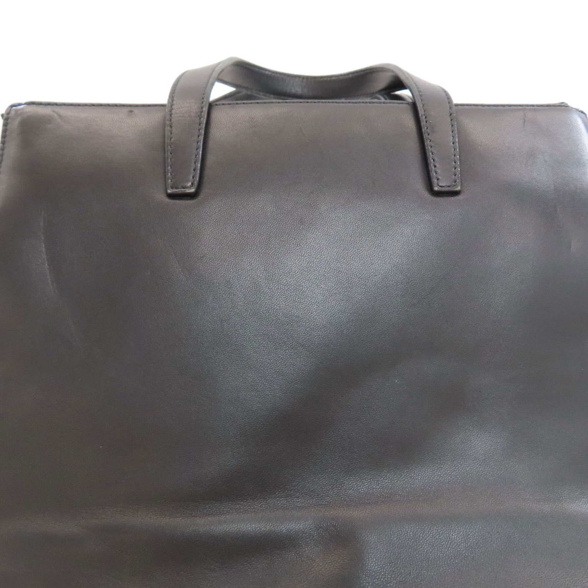 Loewe Black Leather Handbag (Pre-Owned)