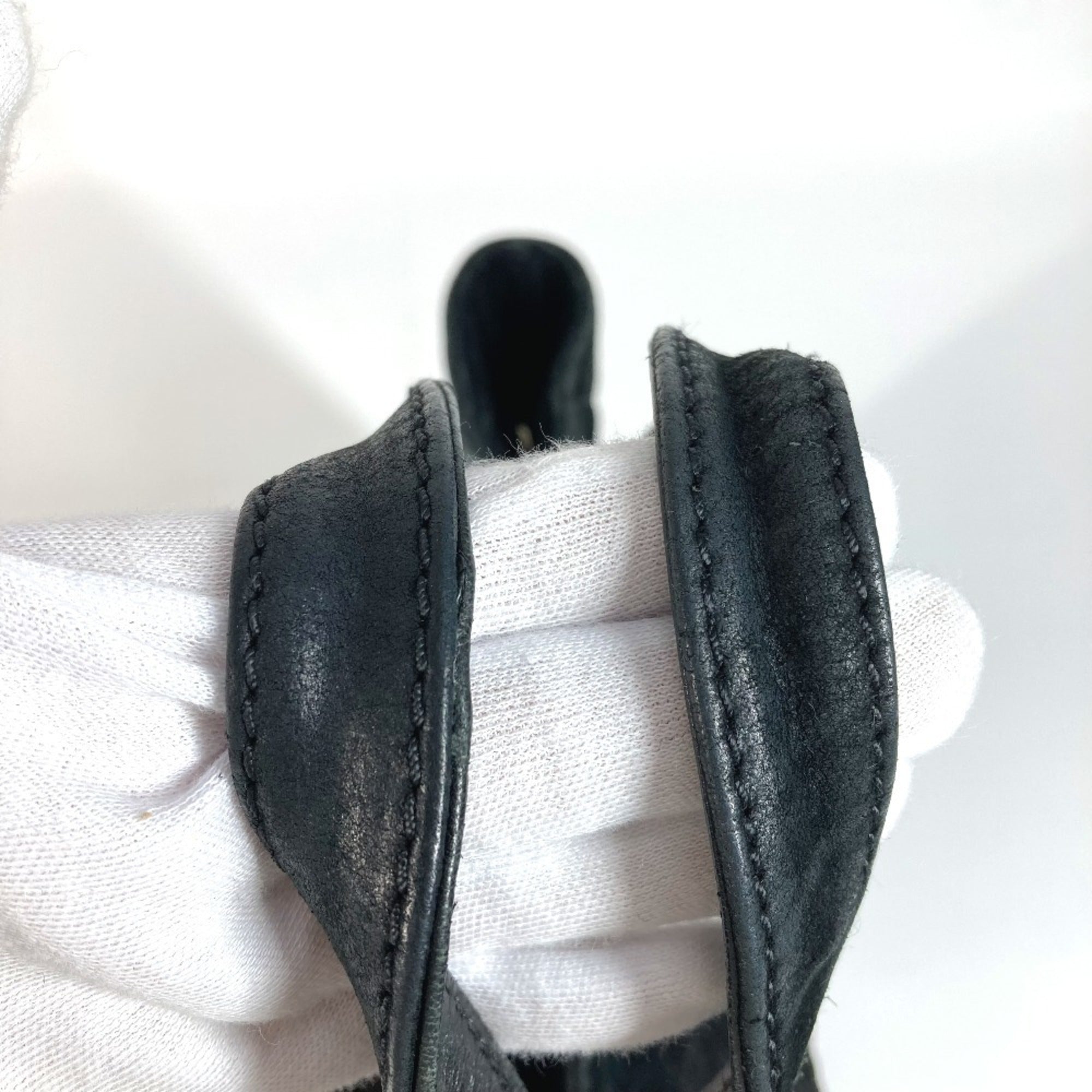 Chanel Black Suede Shoulder Bag Tote Bag (Pre-Owned)