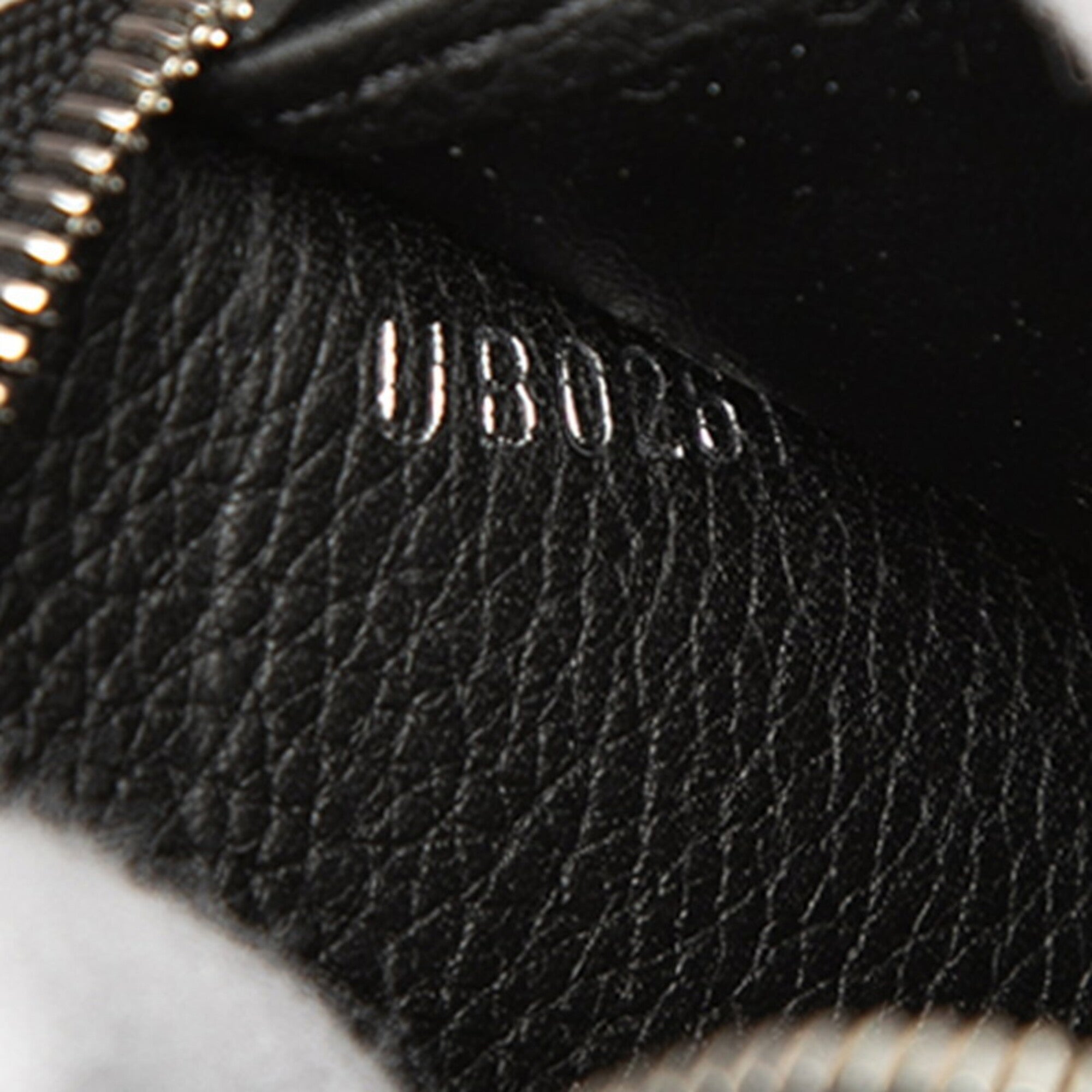 Louis Vuitton Black Noir Leather Coin Purse/Coin Case (Pre-Owned)