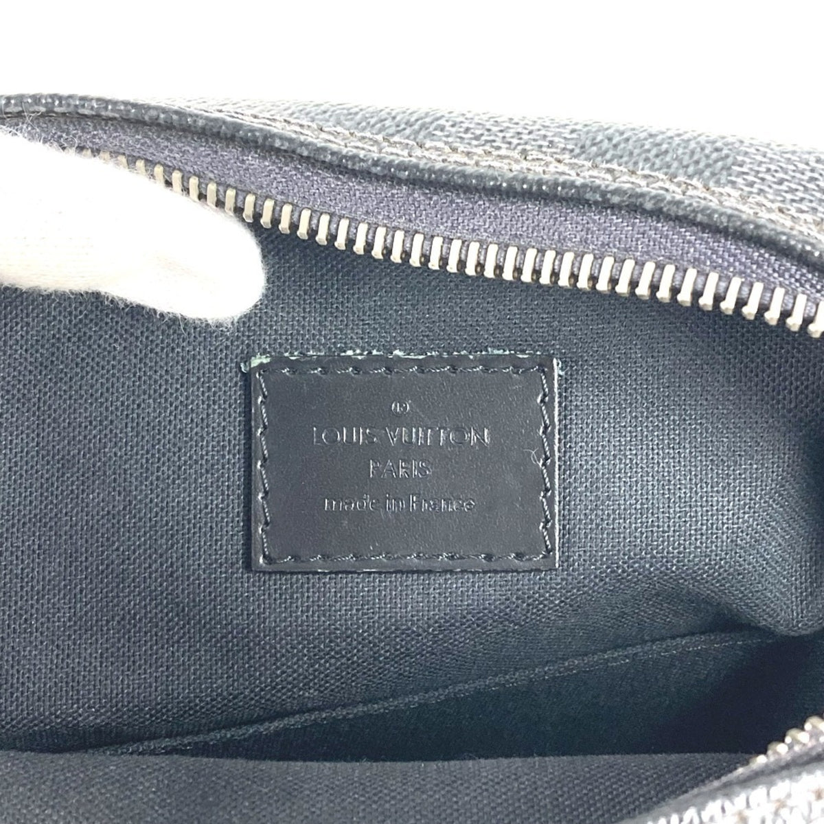 Louis Vuitton Black Damier Graphite Damier Graphite Pochette Shoulder Bag (Pre-Owned)