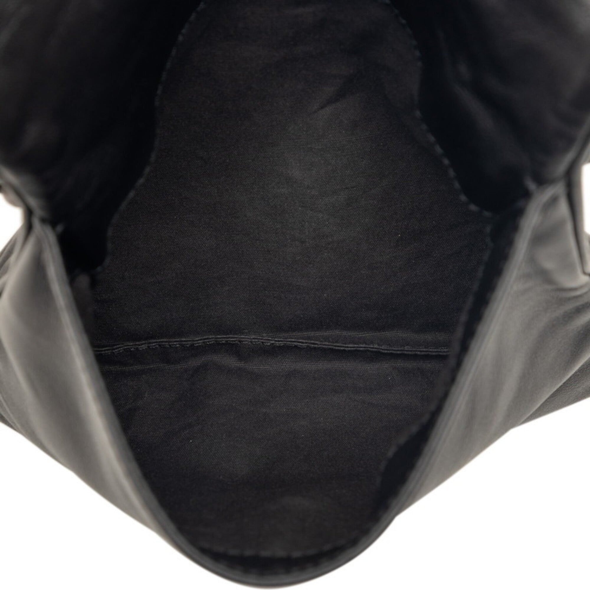 Bottega Veneta Black Leather Pochette Shoulder Bag (Pre-Owned)
