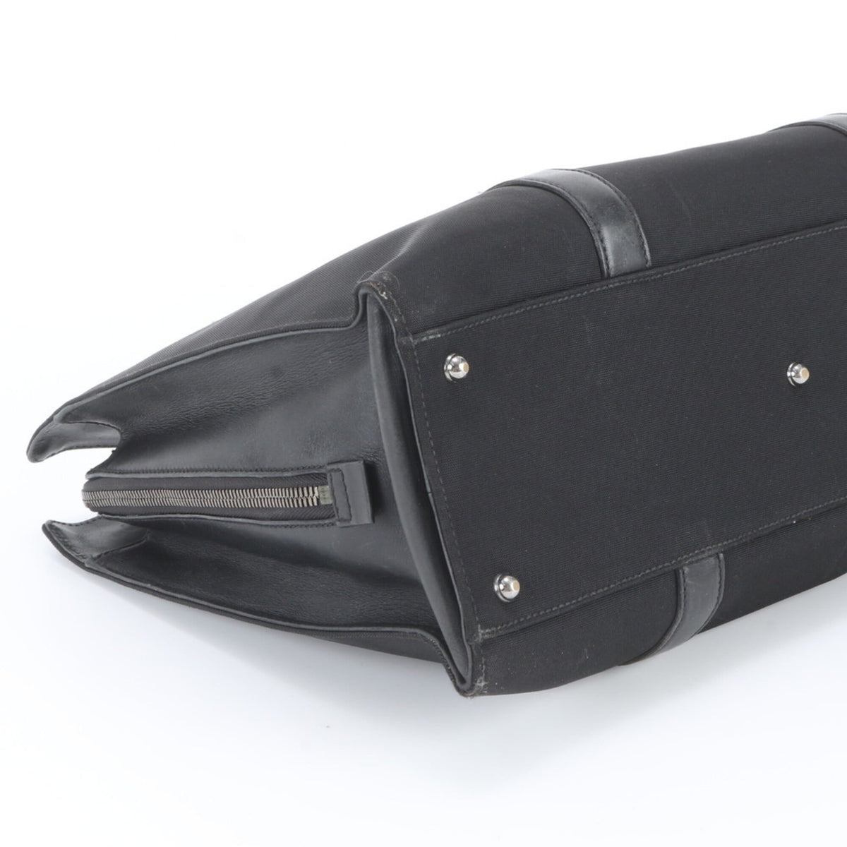 Gucci Black Leather Nylon Handbag (Pre-Owned)