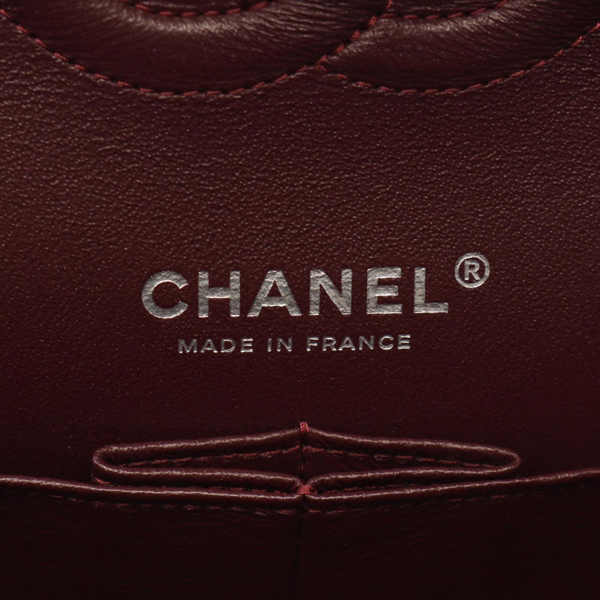 Chanel Black Leather Handbag Shoulder Bag (Pre-Owned)