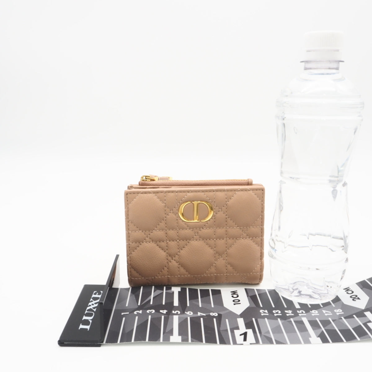 Christian Dior Pink Beige Leather Wallet (Bi-Fold) (Pre-Owned)