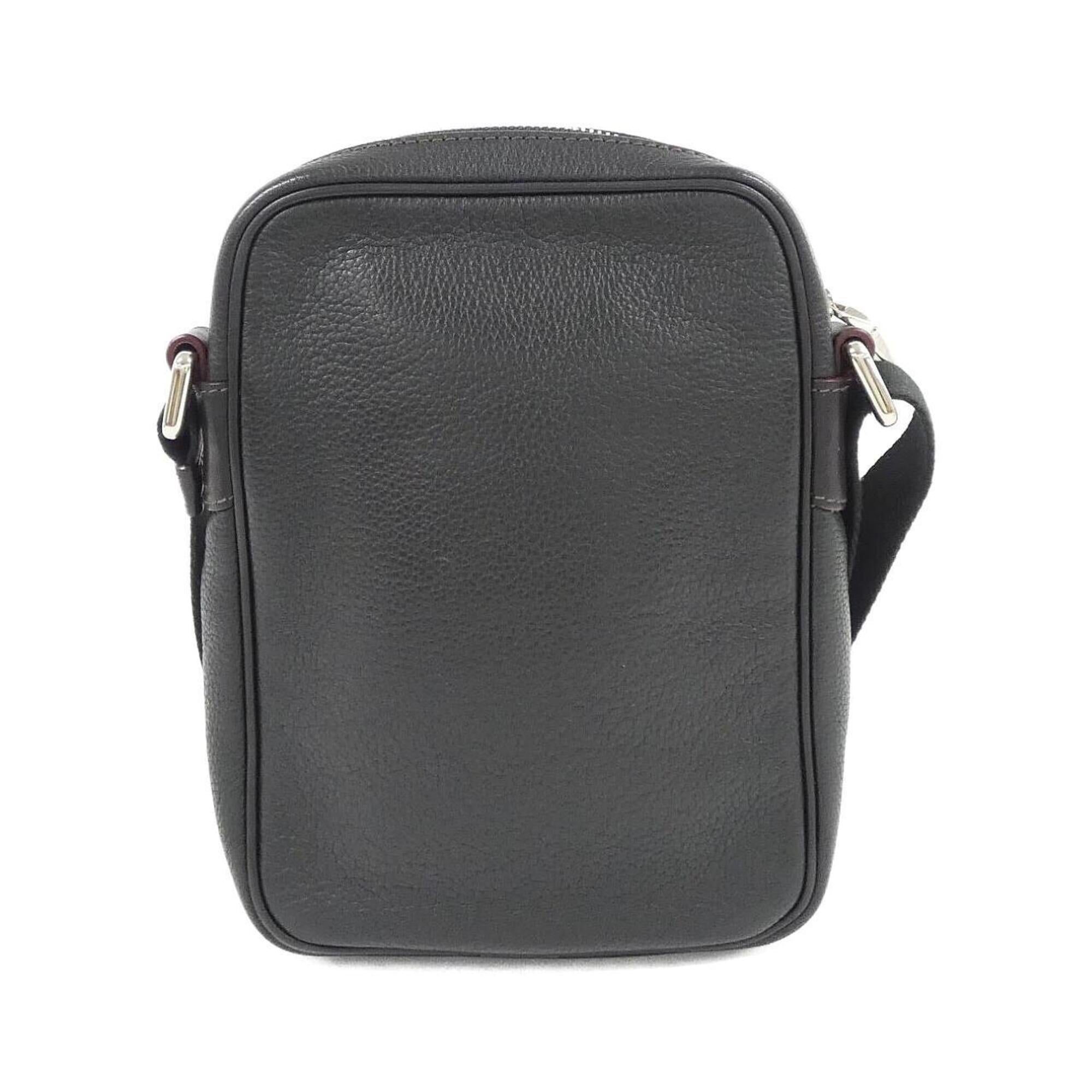 Loewe Black Leather Shoulder Bag (Pre-Owned)