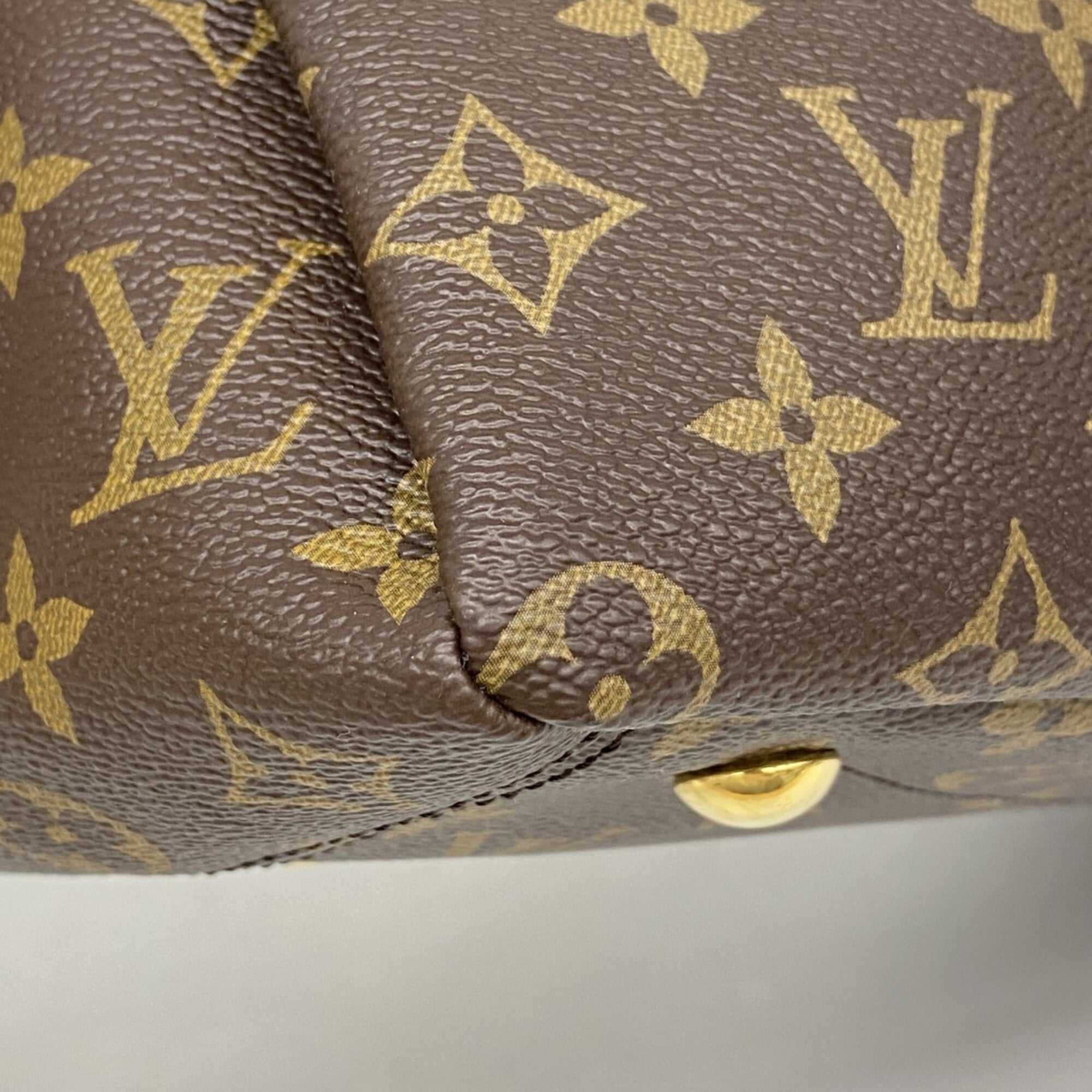 Louis Vuitton Brown Cerise Handbag (Pre-Owned)