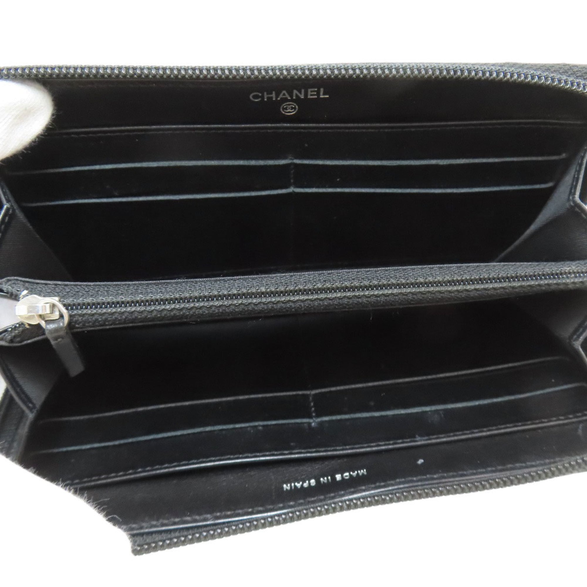 Chanel Black Grained Calfskin Long Wallet (Bi-Fold) (Pre-Owned)