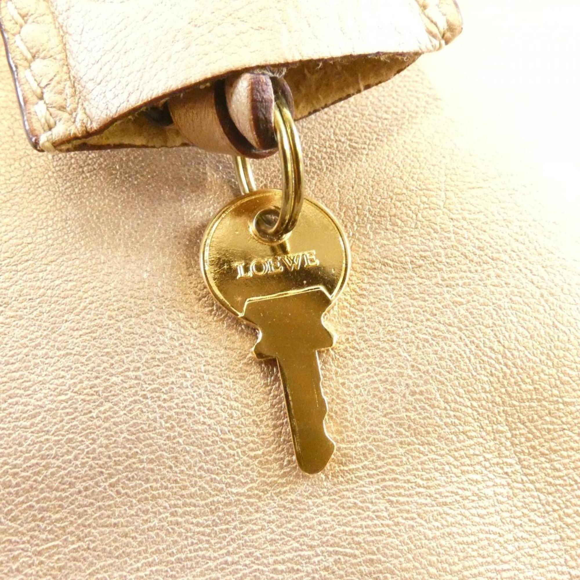 Loewe Gold Leather Handbag (Pre-Owned)