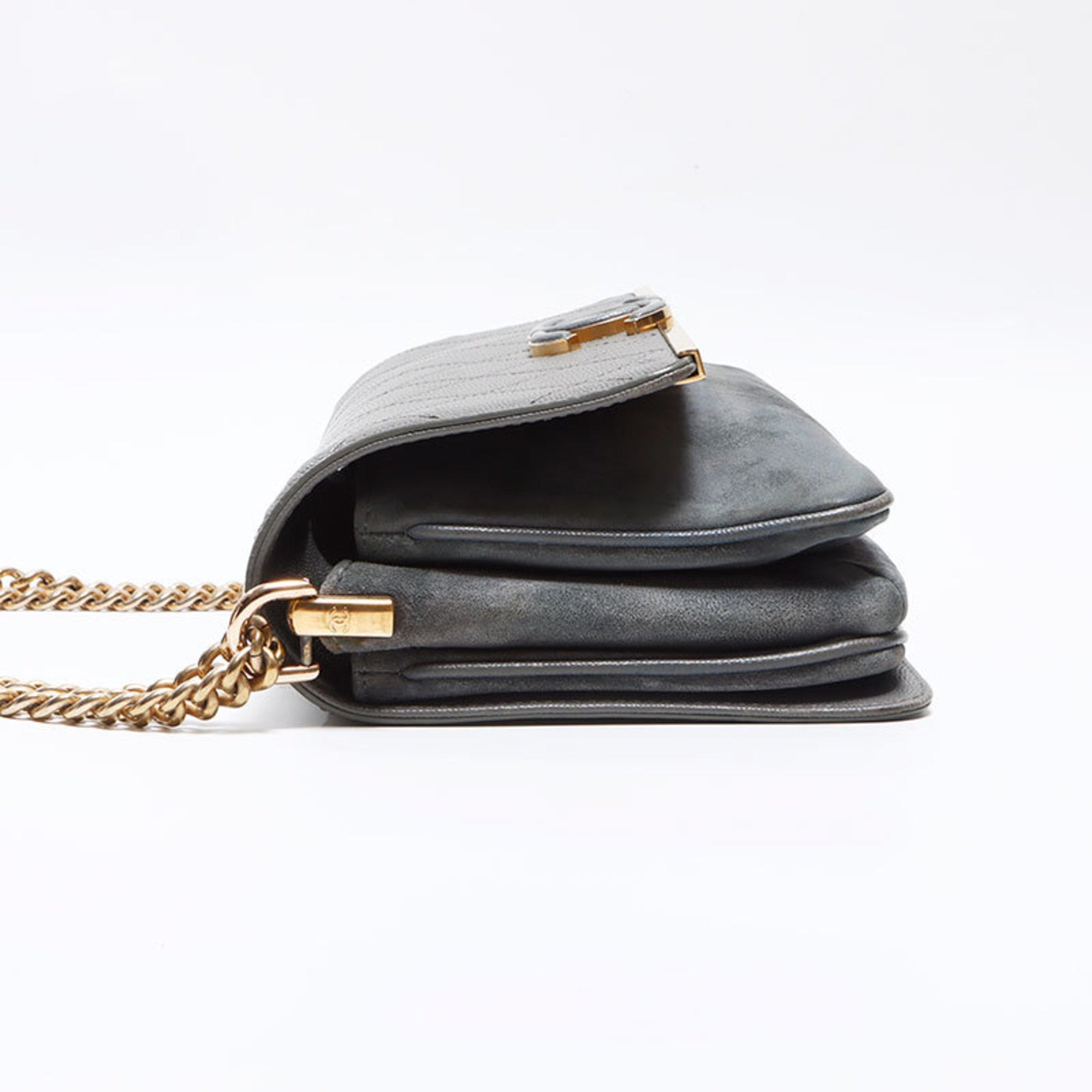 Chanel Gray Grained Calfskin Suede Shoulder Bag (Pre-Owned)
