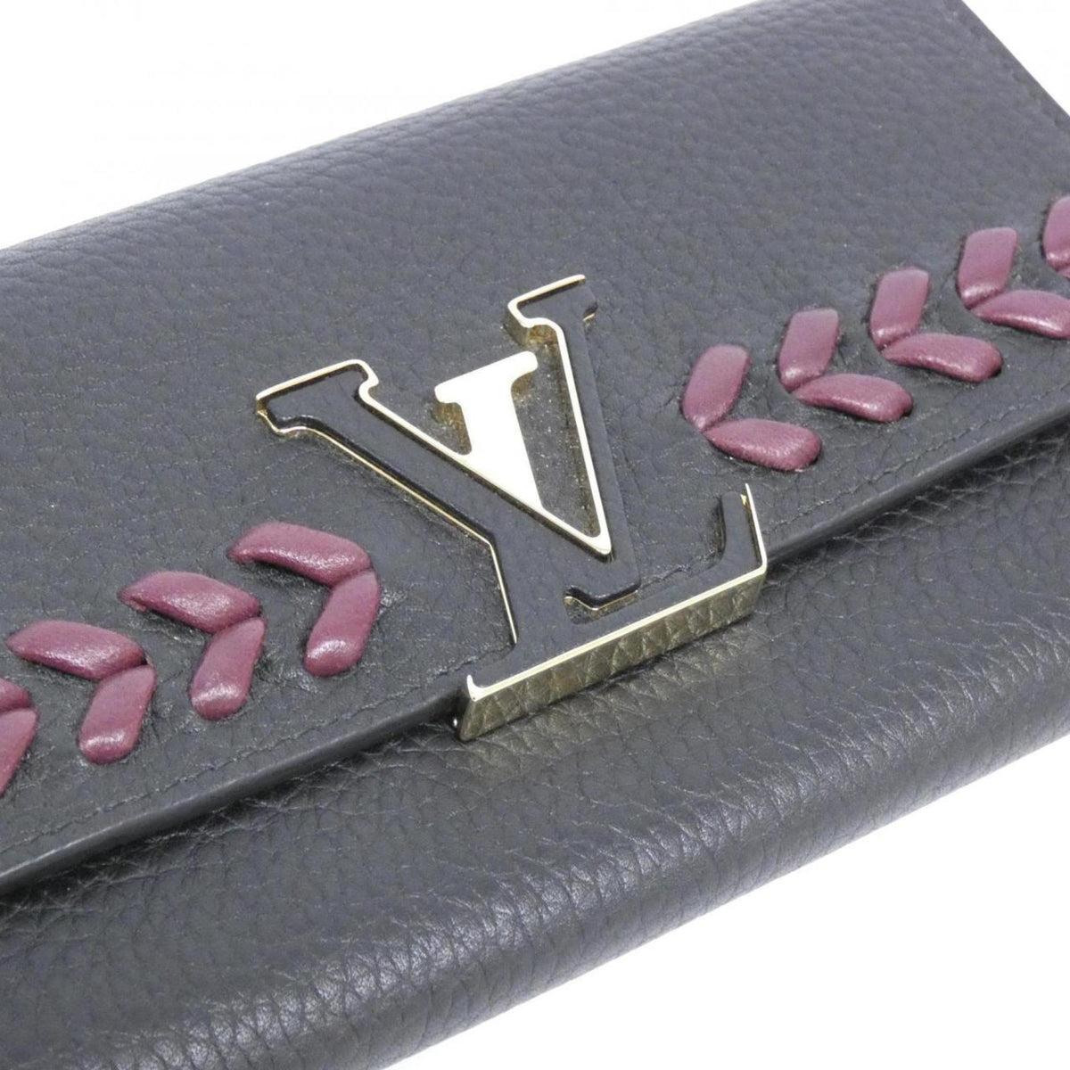 Louis Vuitton Taurillon Black Leather Long Wallet (Bi-Fold) (Pre-Owned)