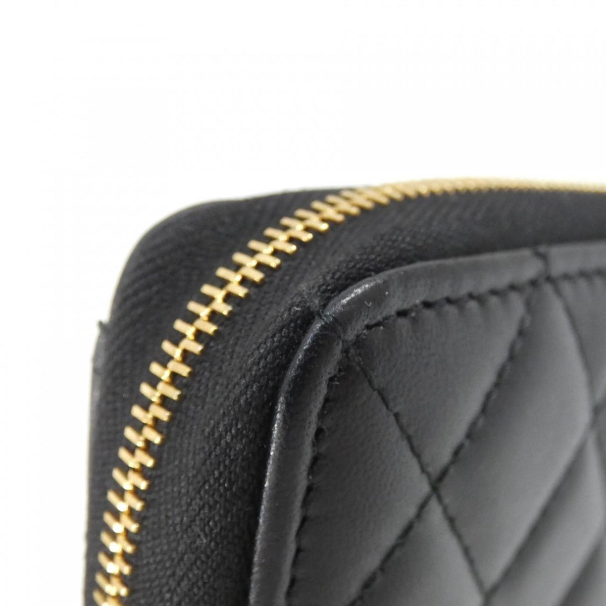 Chanel Black Bordeaux Leather Long Wallet (Bi-Fold) (Pre-Owned)