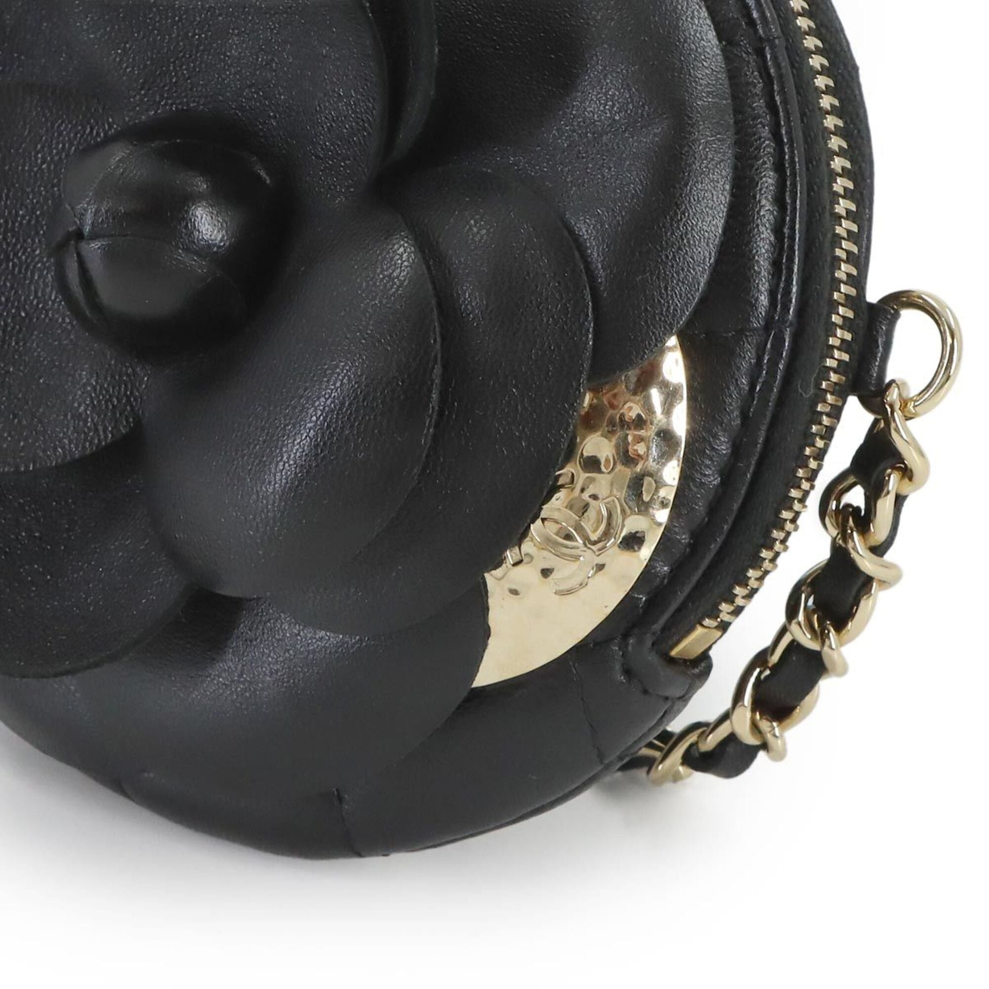 Chanel Black Leather Coin Purse/Coin Case (Pre-Owned)