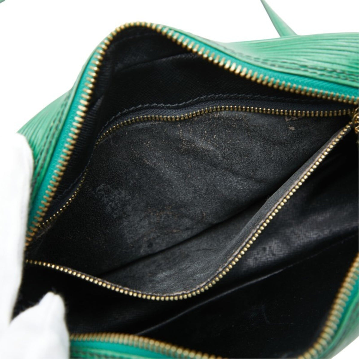 Louis Vuitton Green Leather Shoulder Bag (Pre-Owned)
