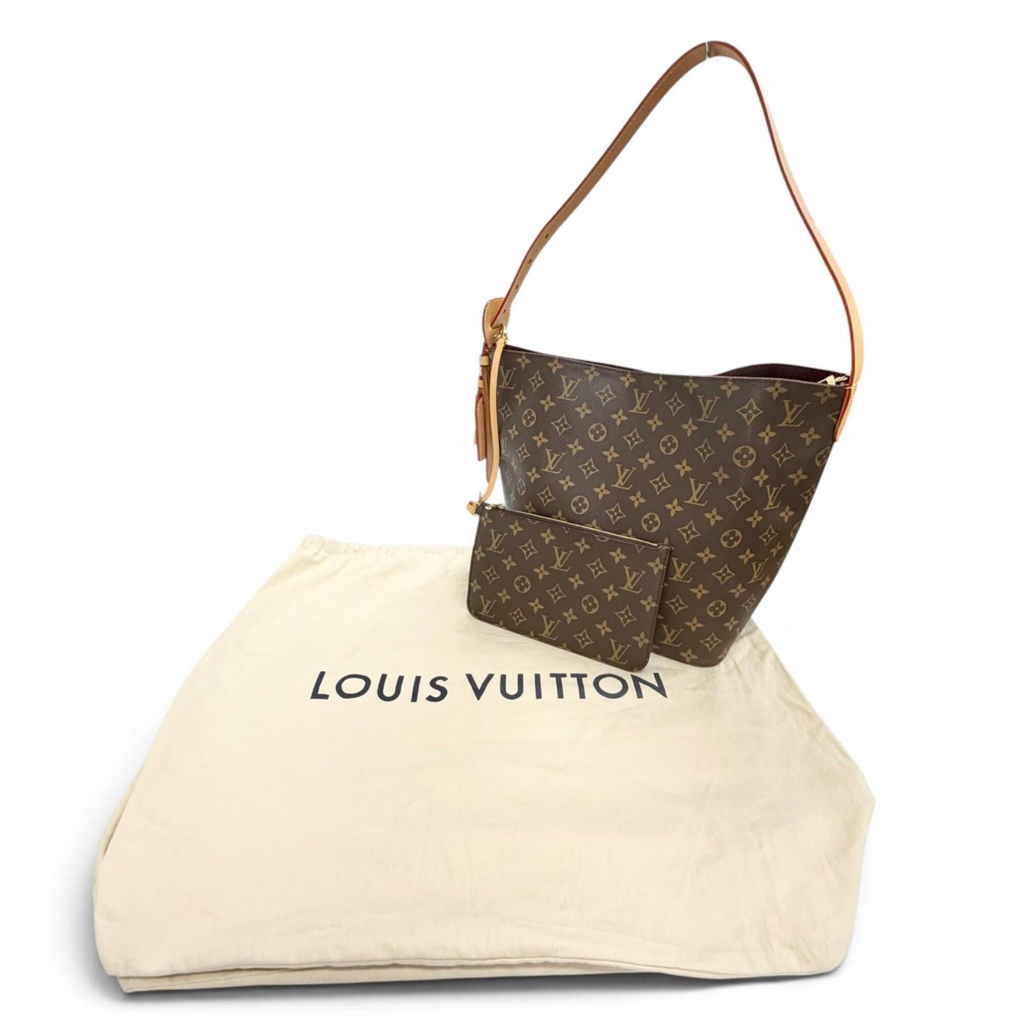 Louis Vuitton Brown Leather Pouch Shoulder Bag (Pre-Owned)