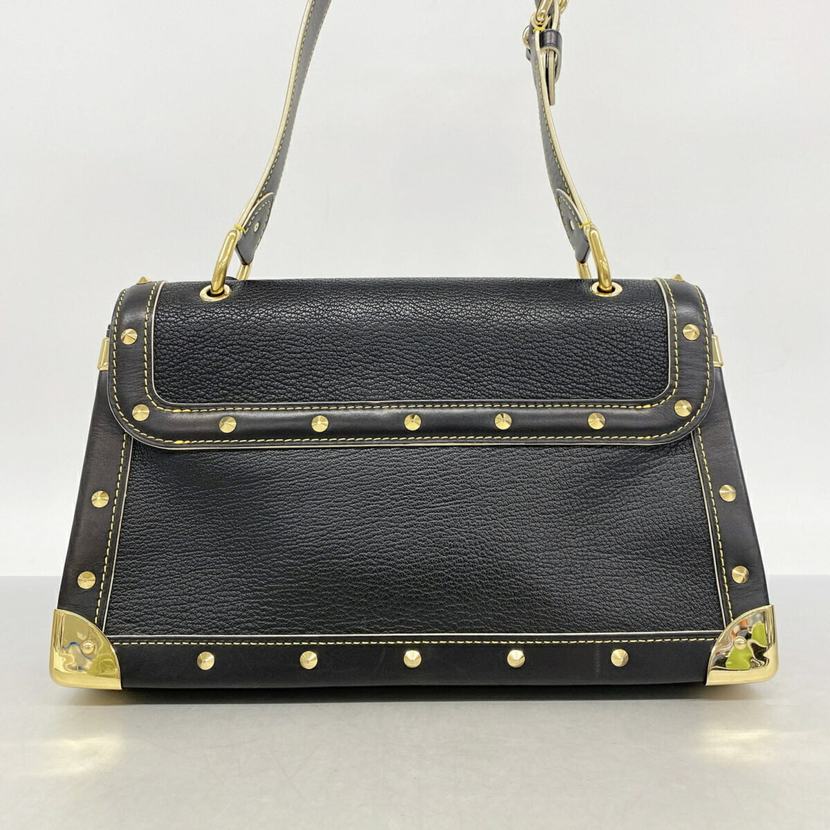 Louis Vuitton Noir Shoulder Bag (Pre-Owned)
