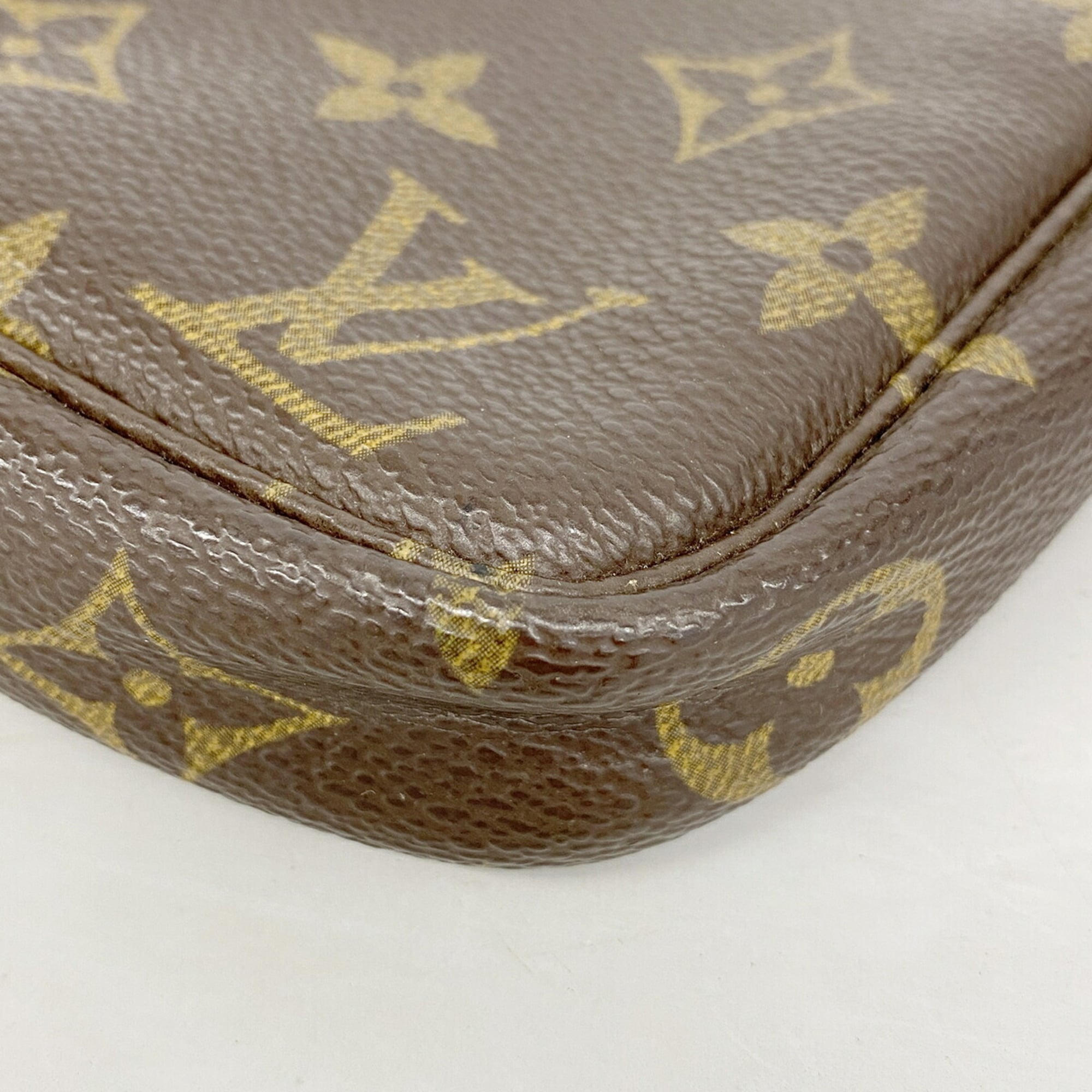 Louis Vuitton Brown Pouch (Pre-Owned)