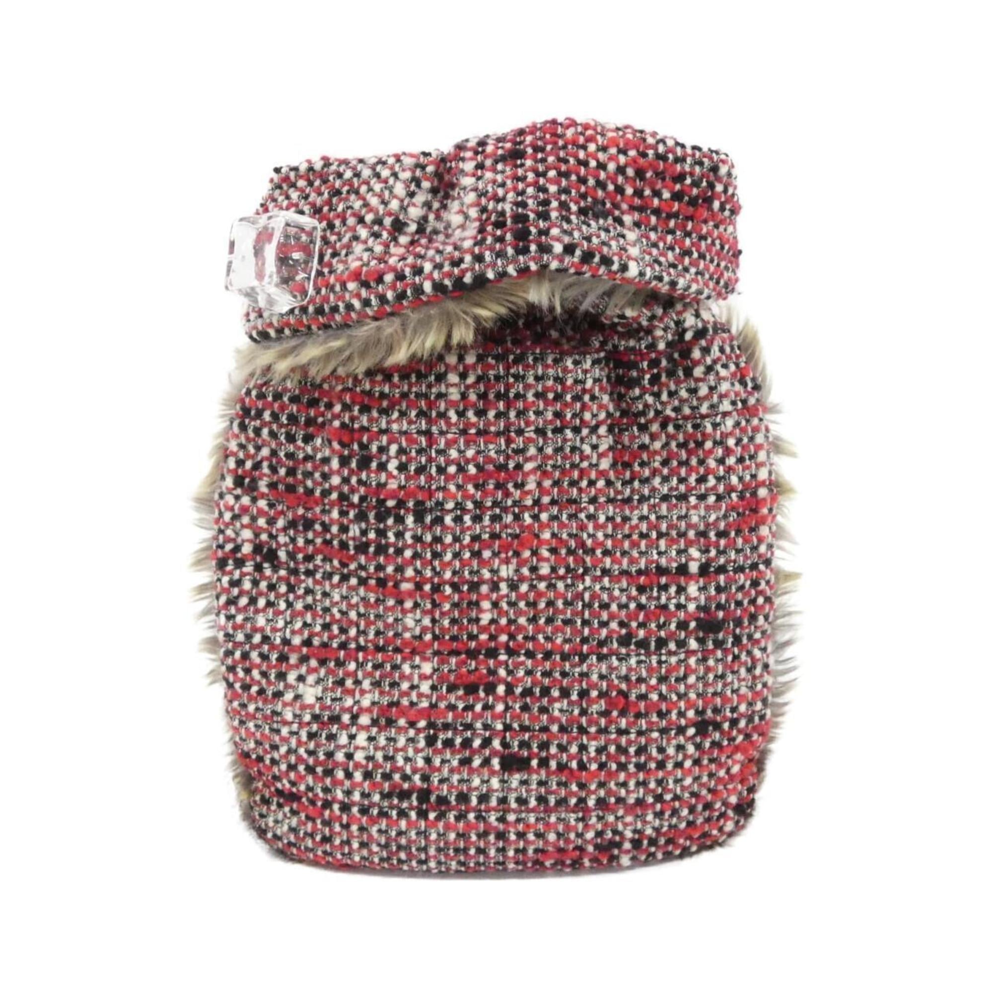 Chanel Red Color White Tweed Fur Shoulder Bag (Pre-Owned)