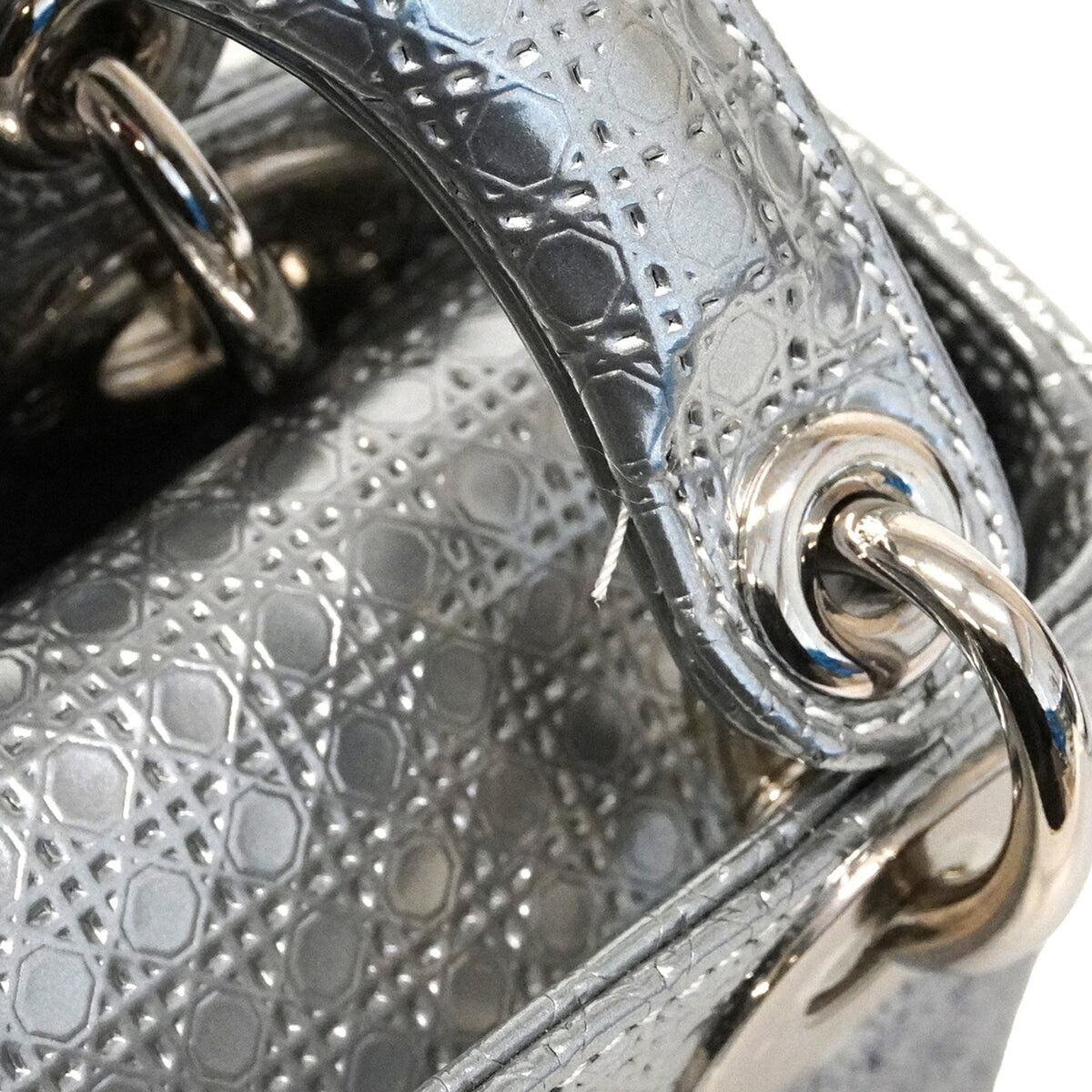 Christian Dior Silver Leather Handbag (Pre-Owned)