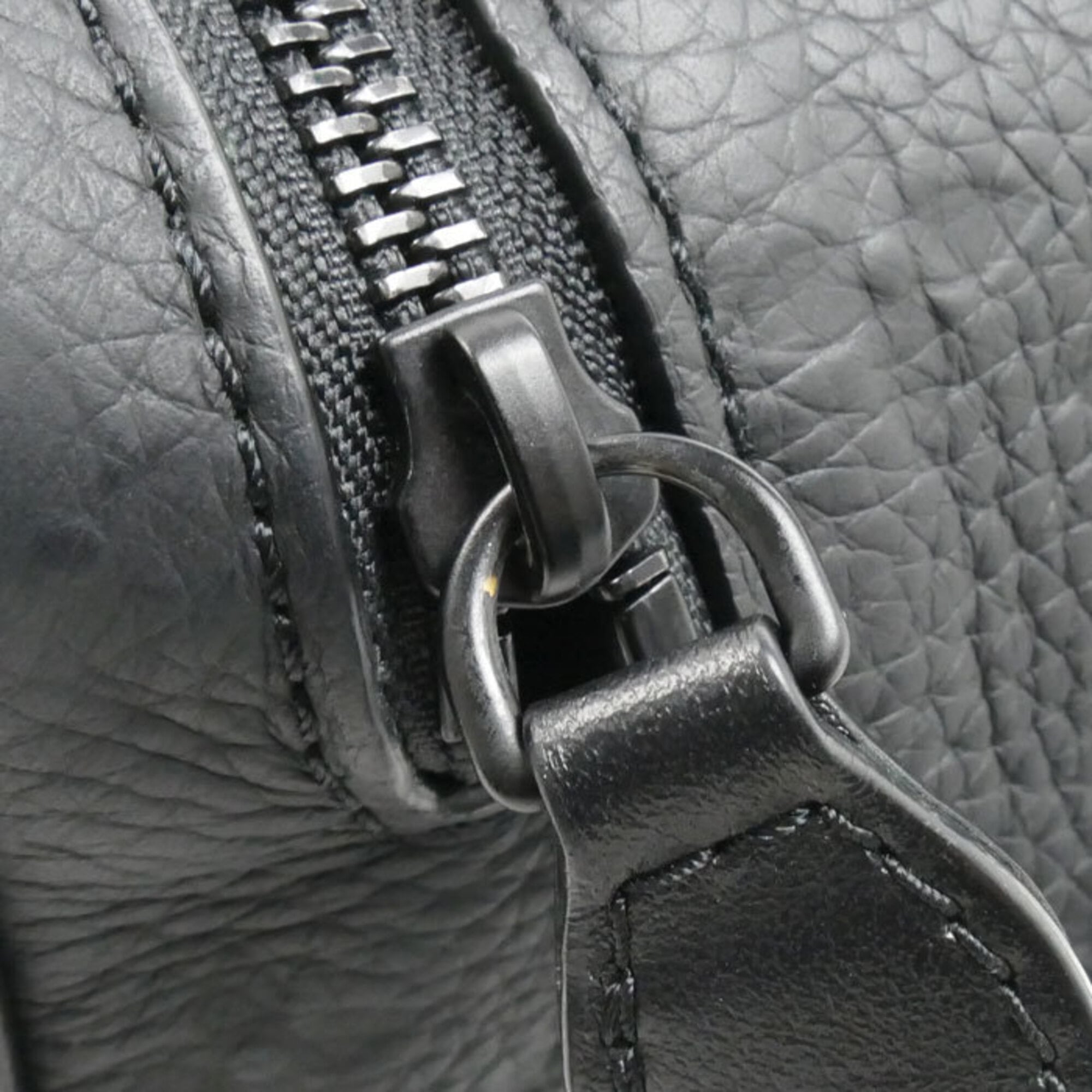 Louis Vuitton Noir Monogram Clutch Bag (Pre-Owned)
