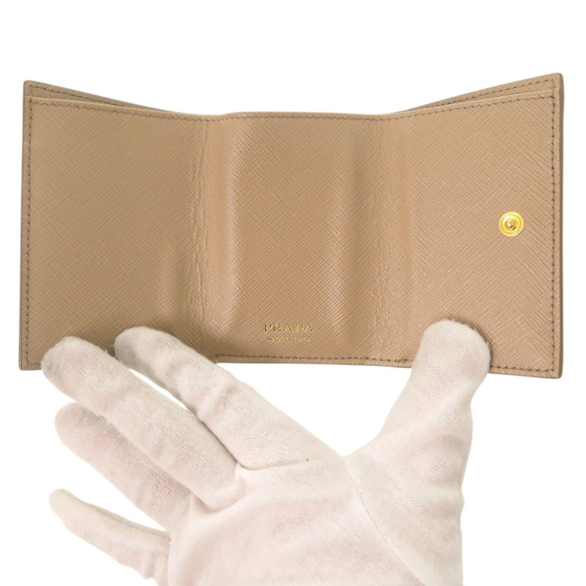 Prada Beige Saffiano Wallet (Tri-Fold) (Pre-Owned)