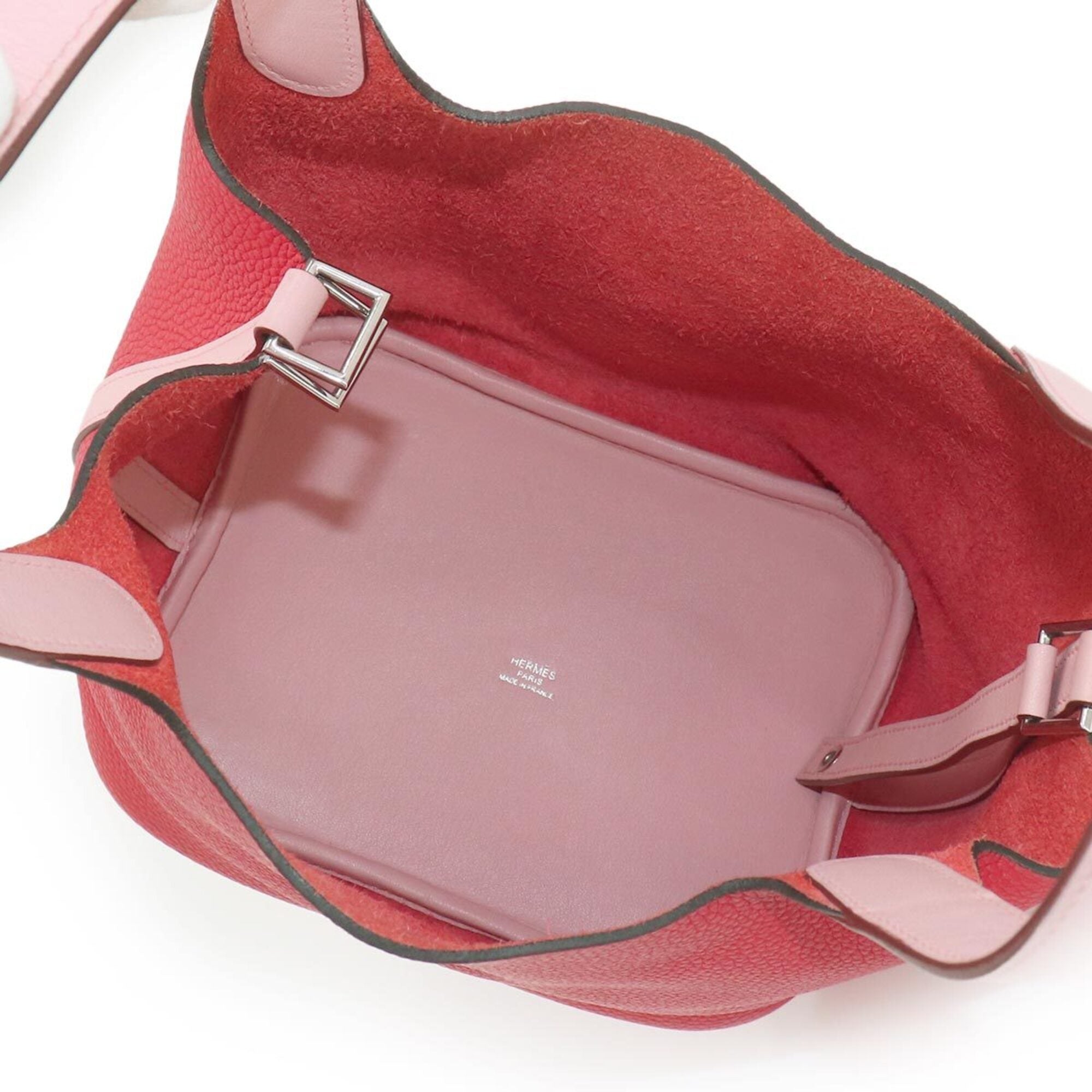 Piko Red Color Leather Handbag (Pre-Owned)