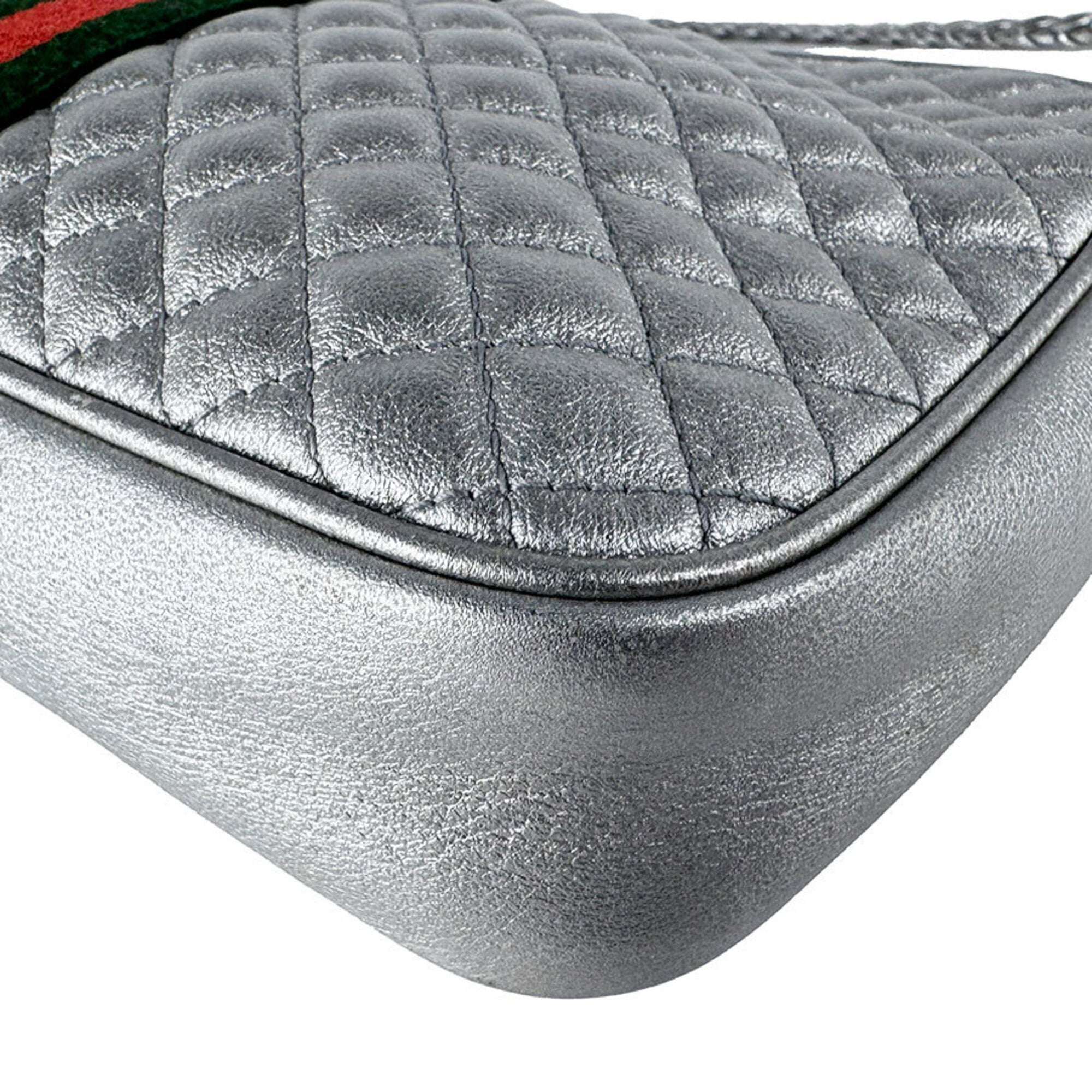 Gucci Silver Leather Shoulder Bag (Pre-Owned)