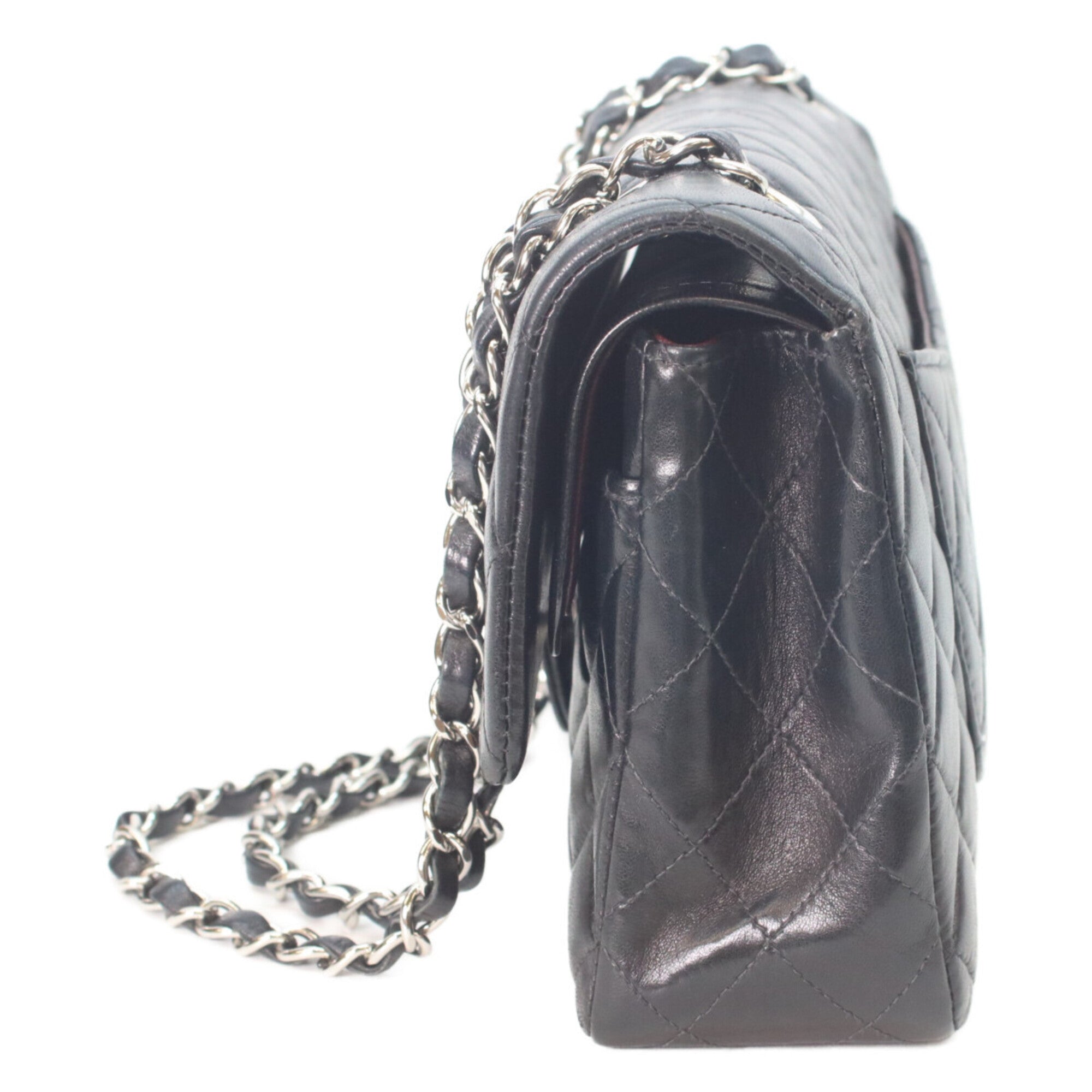 Chanel Black Leather Shoulder Bag (Pre-Owned)