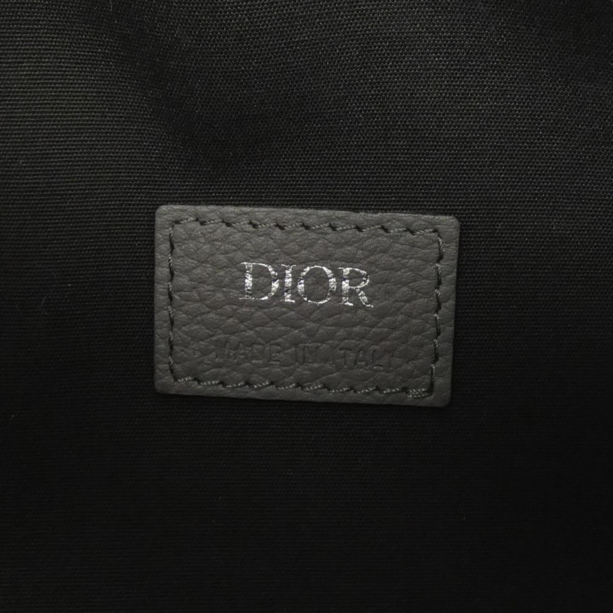 Christian Dior Gray Handbag (Pre-Owned)