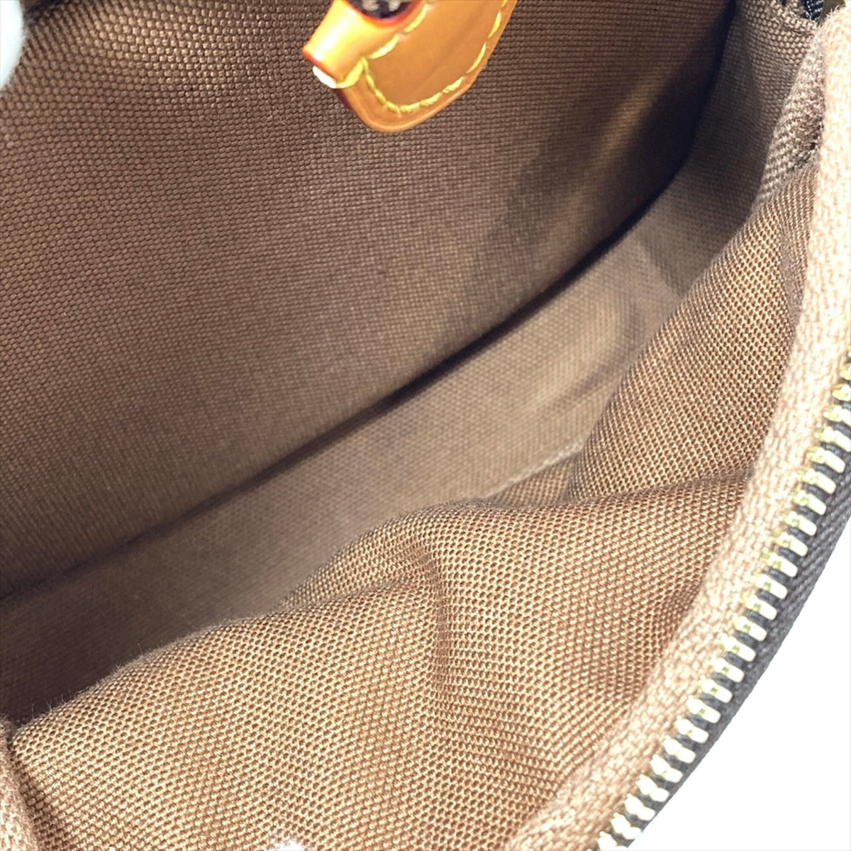 Louis Vuitton Brown Monogram Canvas Shoulder Bag (Pre-Owned)