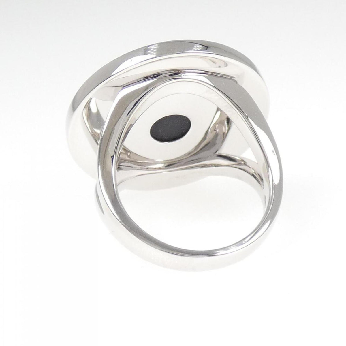 Bvlgari White Gold (18K) Band Ring (Pre-Owned)