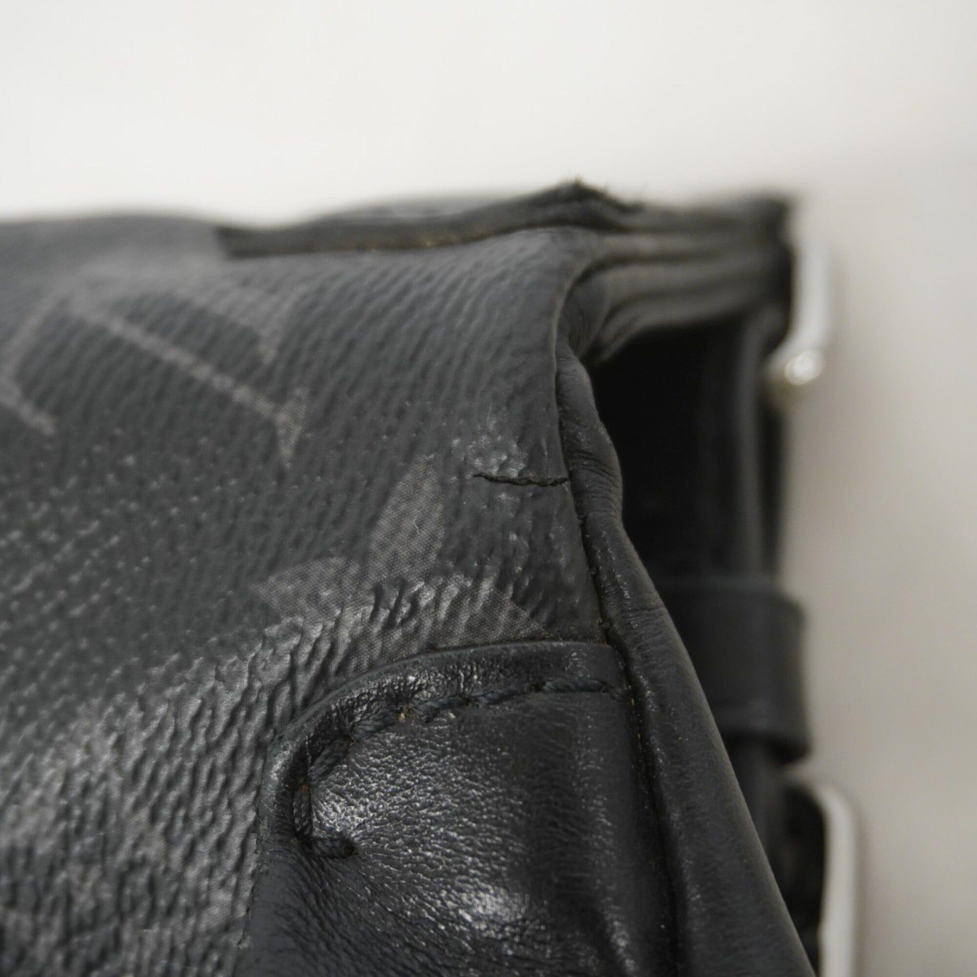 Louis Vuitton Black Fanny Pack (Pre-Owned)