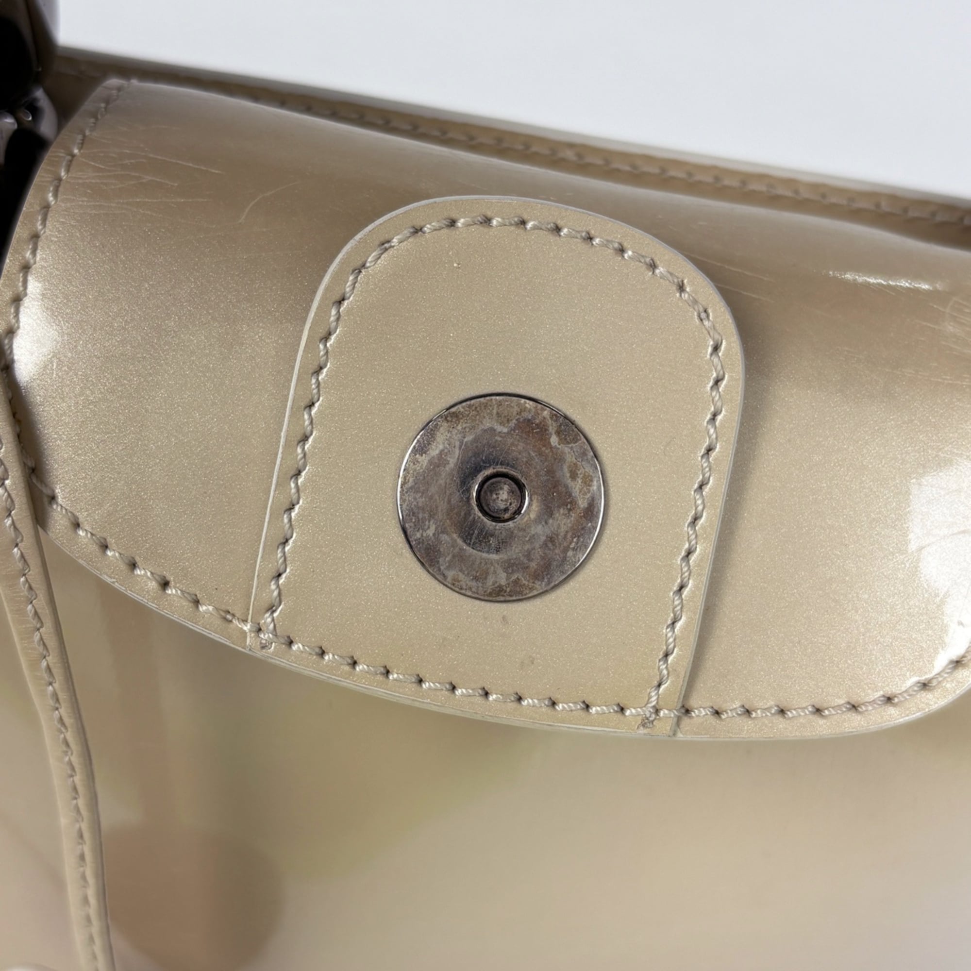 Christian Dior Beige Leather Handbag (Pre-Owned)